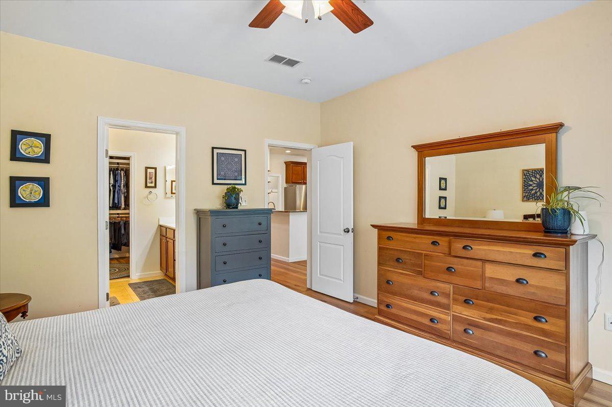 LAKELANDS AT EASTON - Residential