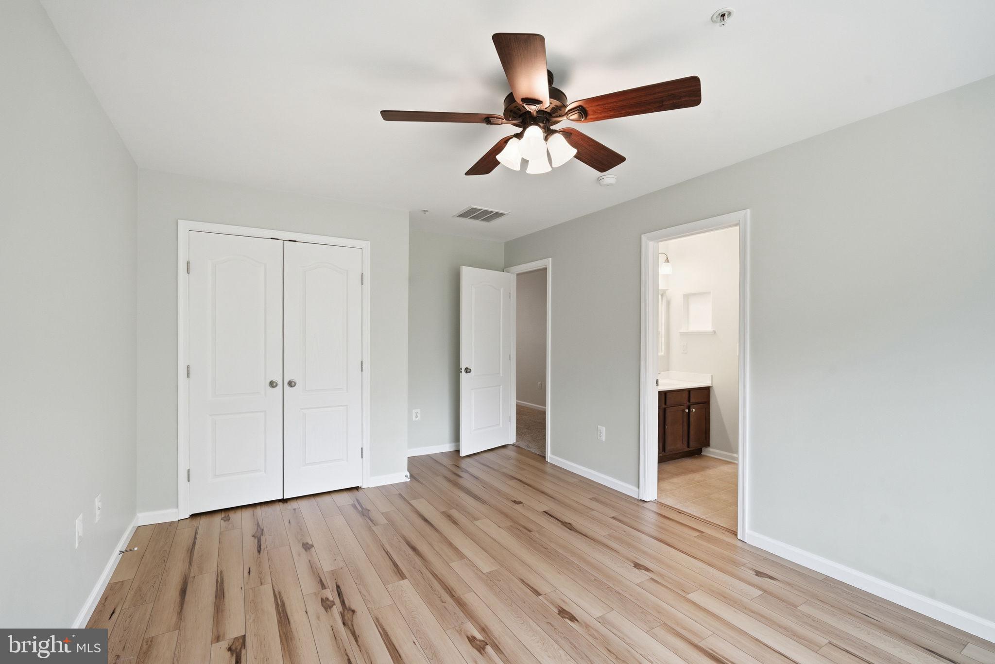 LAKELANDS AT EASTON - Residential