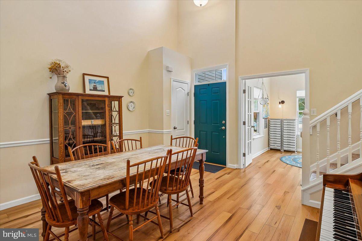 LAKELANDS AT EASTON - Residential
