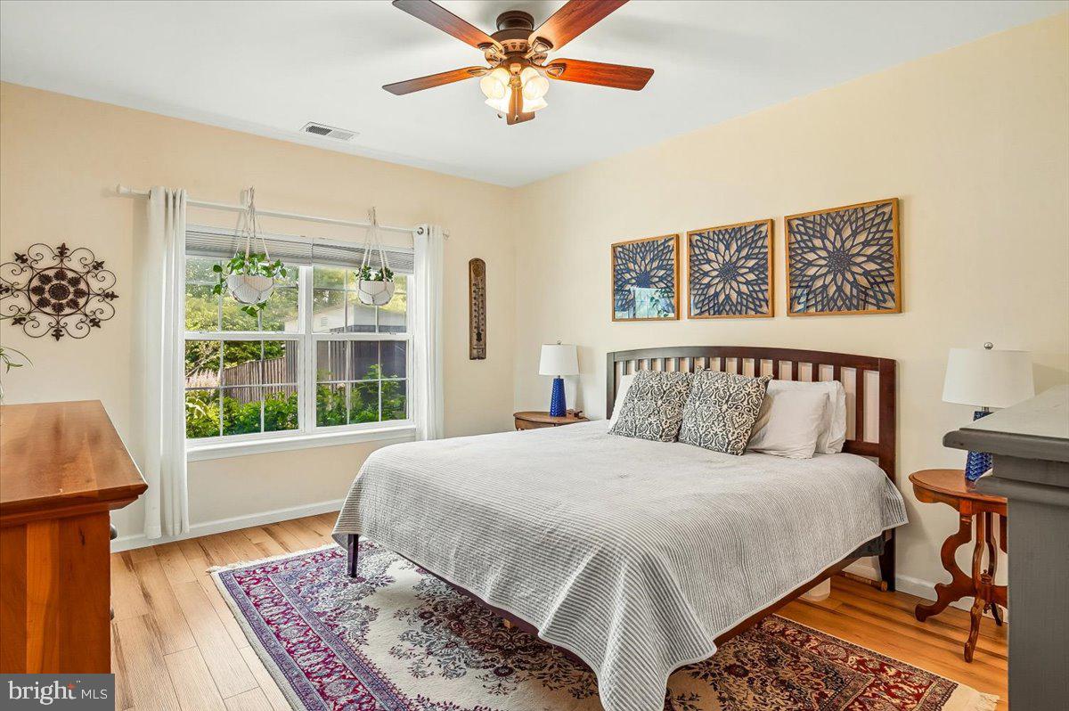 LAKELANDS AT EASTON - Residential