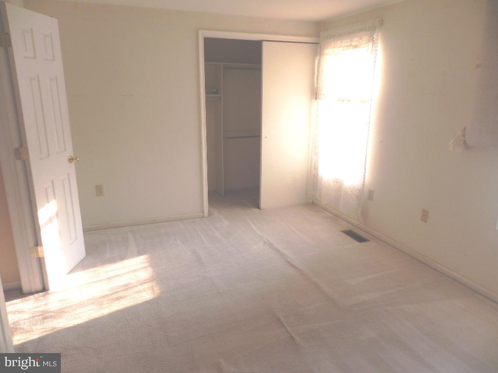 LANCASTER / WESTLAKE VILLAGE - Residential