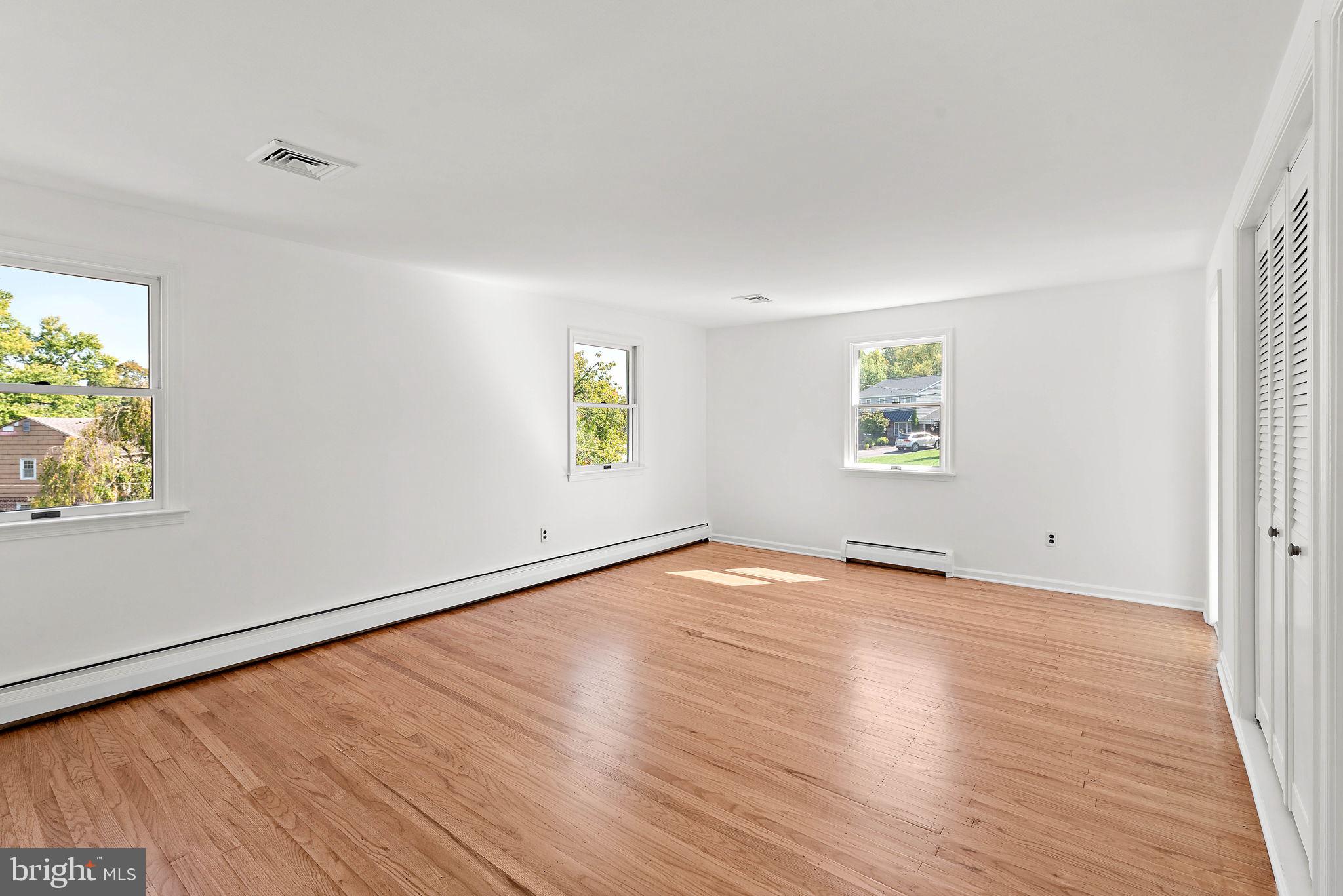 CHESTER VALLEY KNO - Residential