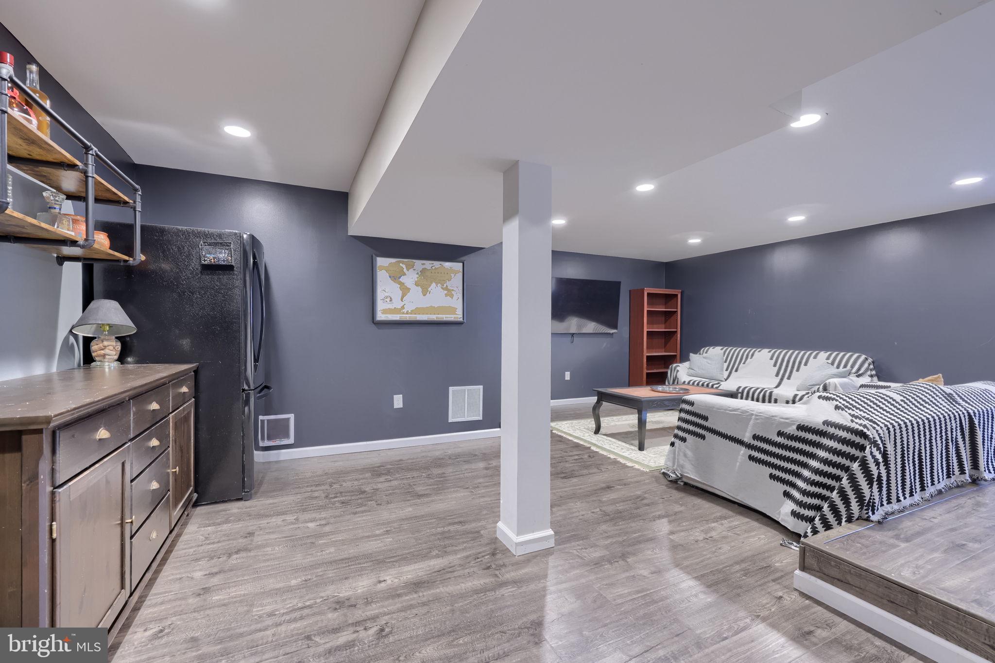 CONESTOGA LANDING - Residential