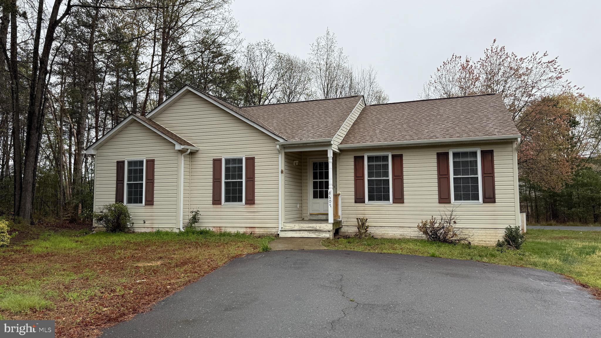 SOUTH OAKS - Residential Lease