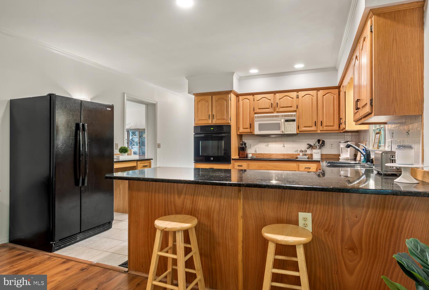 ROYAL OAK - Residential