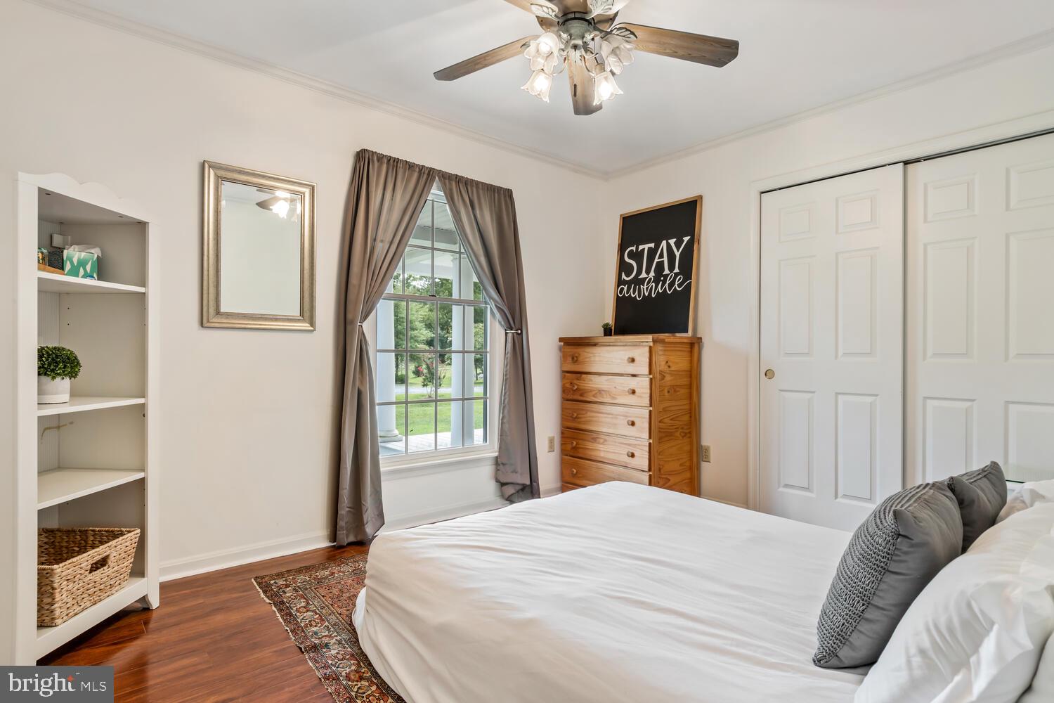 ROYAL OAK - Residential