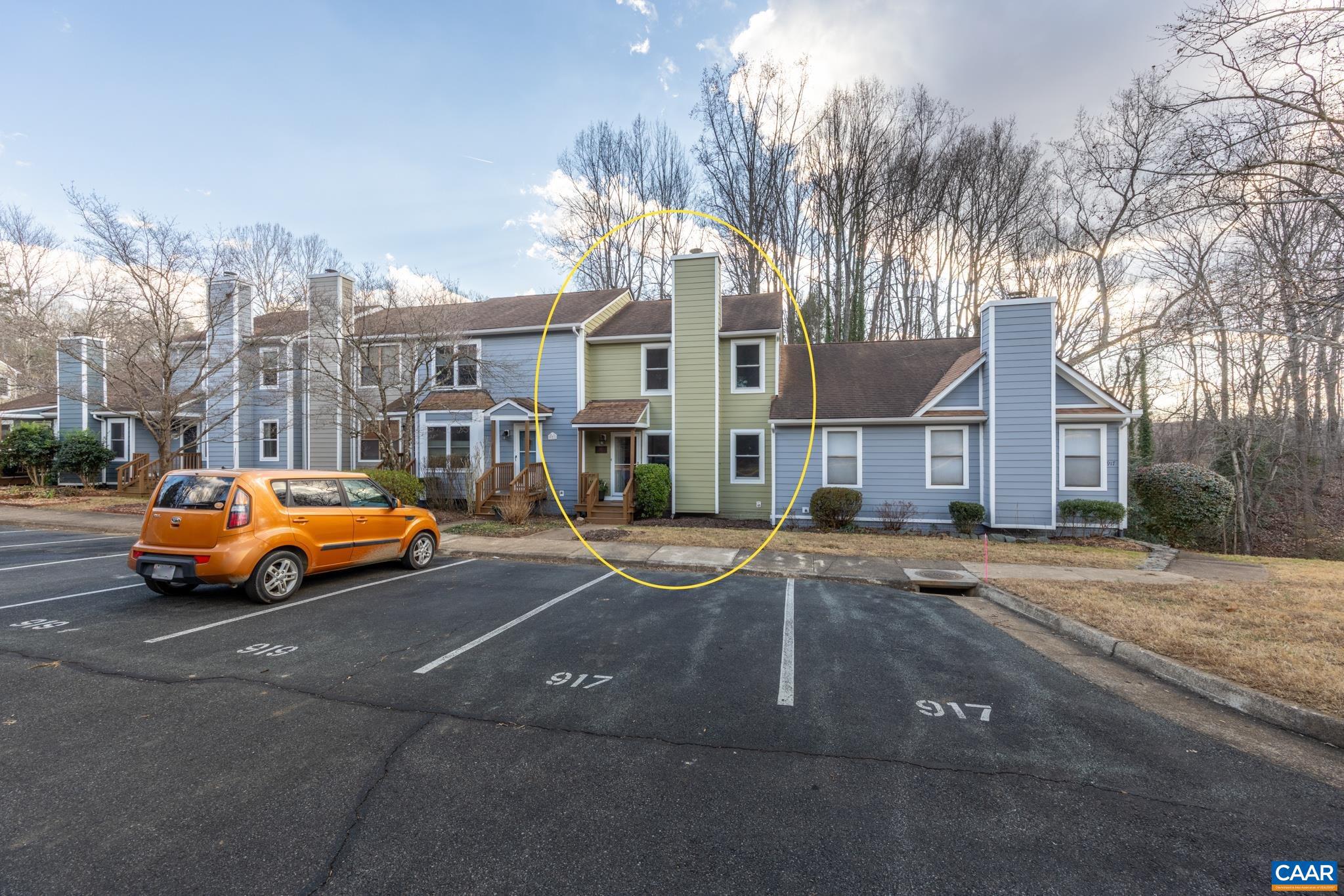 STONEHENGE - Residential
