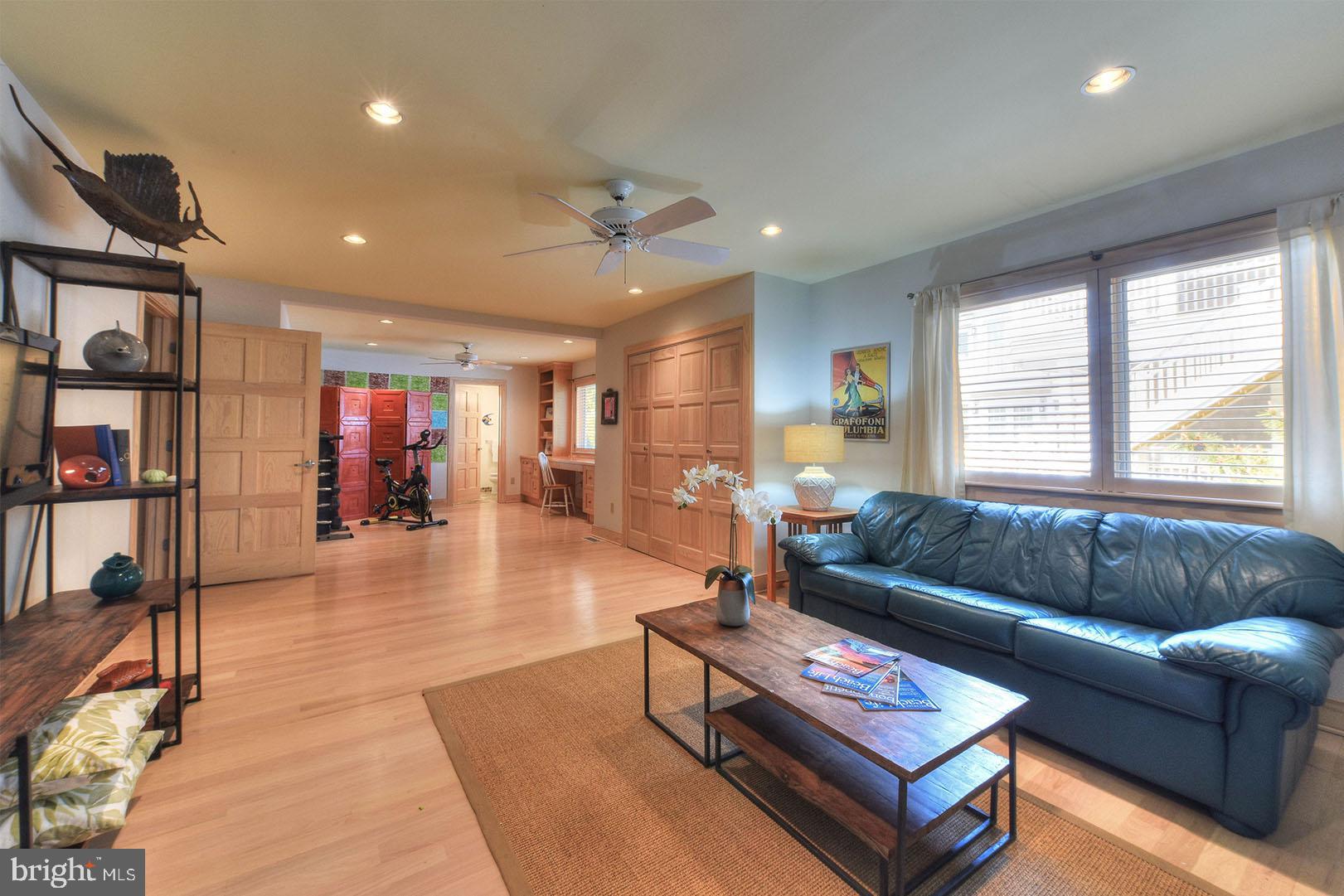 INDIAN BEACH - Residential