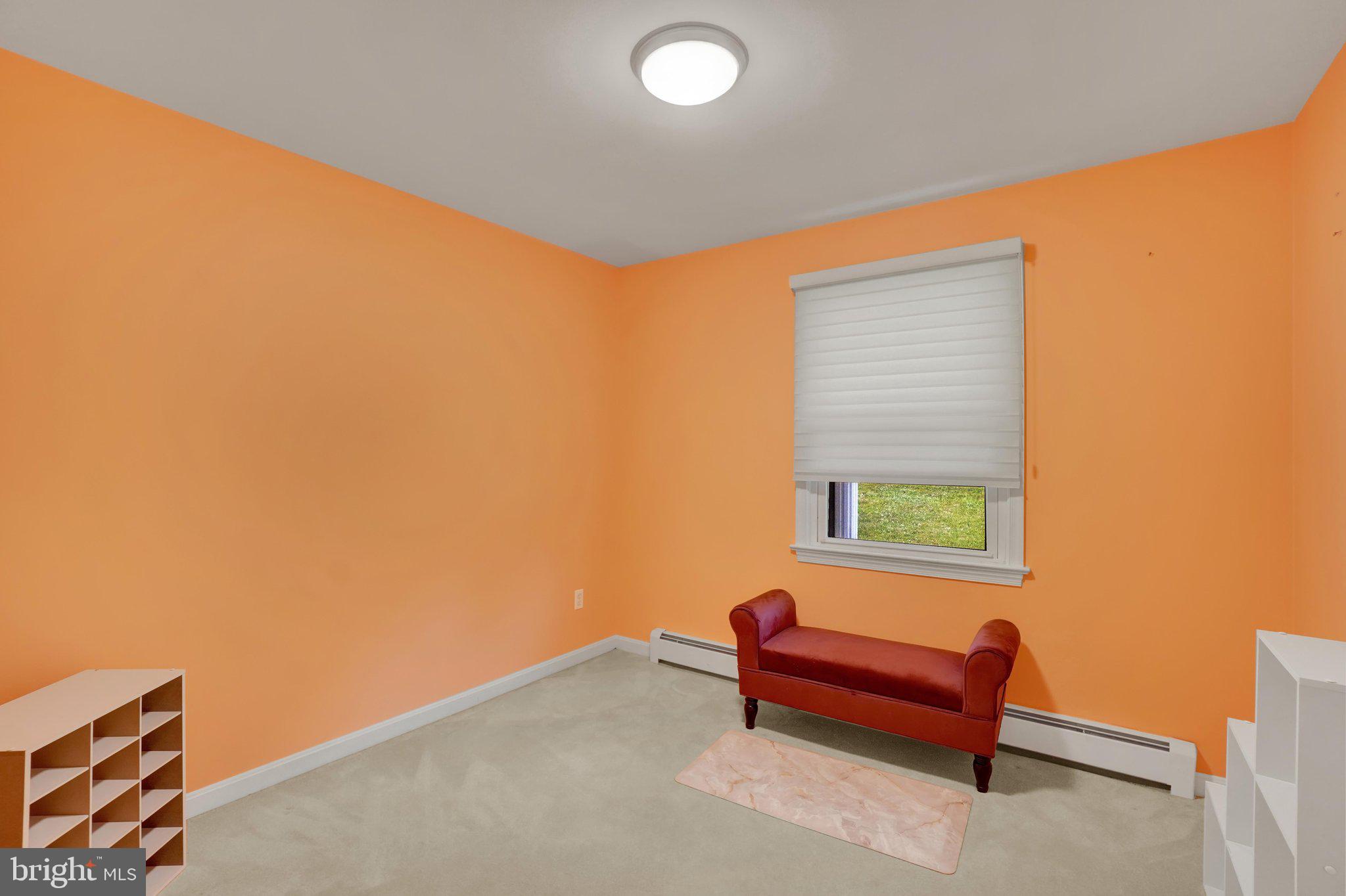 THE OAKS - Residential