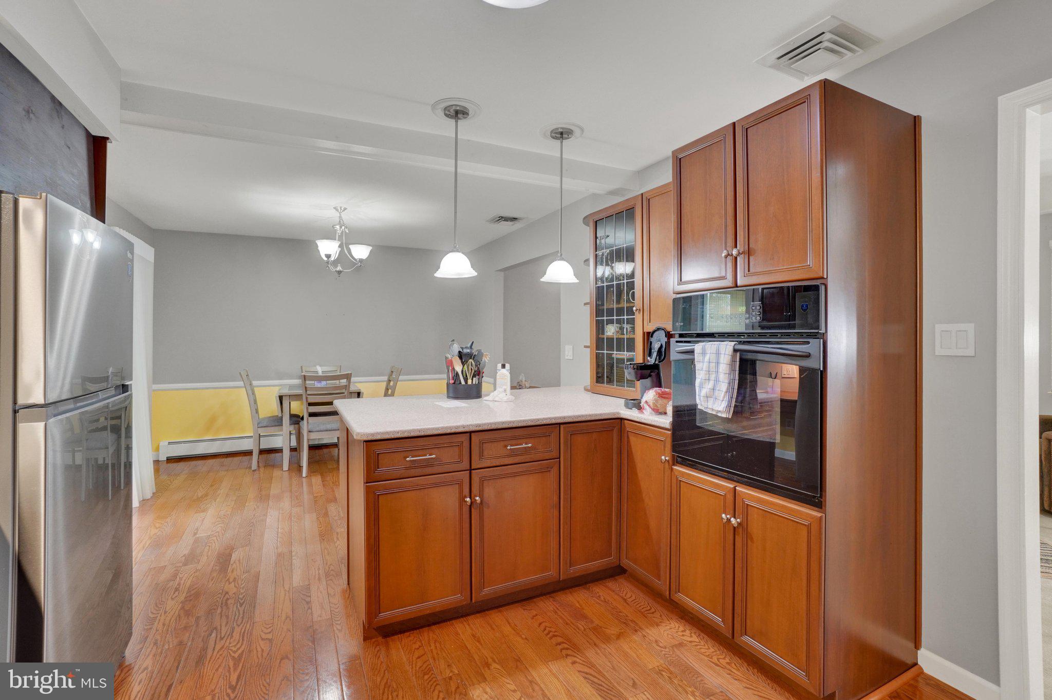 THE OAKS - Residential