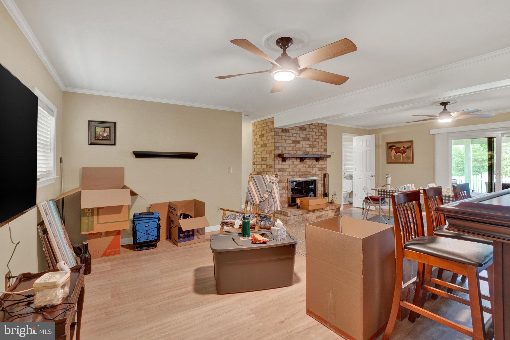 THE OAKS - Residential