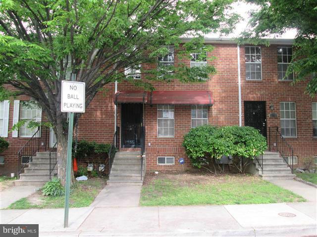 MAKE OFFER!! HUD HOME SOLD AS-IS, BRICK ROW HOME OFFERS COVERED FRONT AND REAR PORCHES . FENCED REAR YARD WITH BRICK PATIO AND SIDE WALK, ALONG WITH A BRICK BBQ PIT.OPEN FLOOR PLAN ON MAIN LEVEL, KITCHEN HAS BEEN UPDATED IN THE PAST. BASEMENT WILL MAKE GREAT FAMILY ROOM AND HAS LOTS OF STORAGE. UPPER LEVEL HAS MASTER BEDROOM WITH BATH AND 2 OTHER BEDROOMS. AGENTS PLEASE VIEW DOC'S FOR INFORMATION