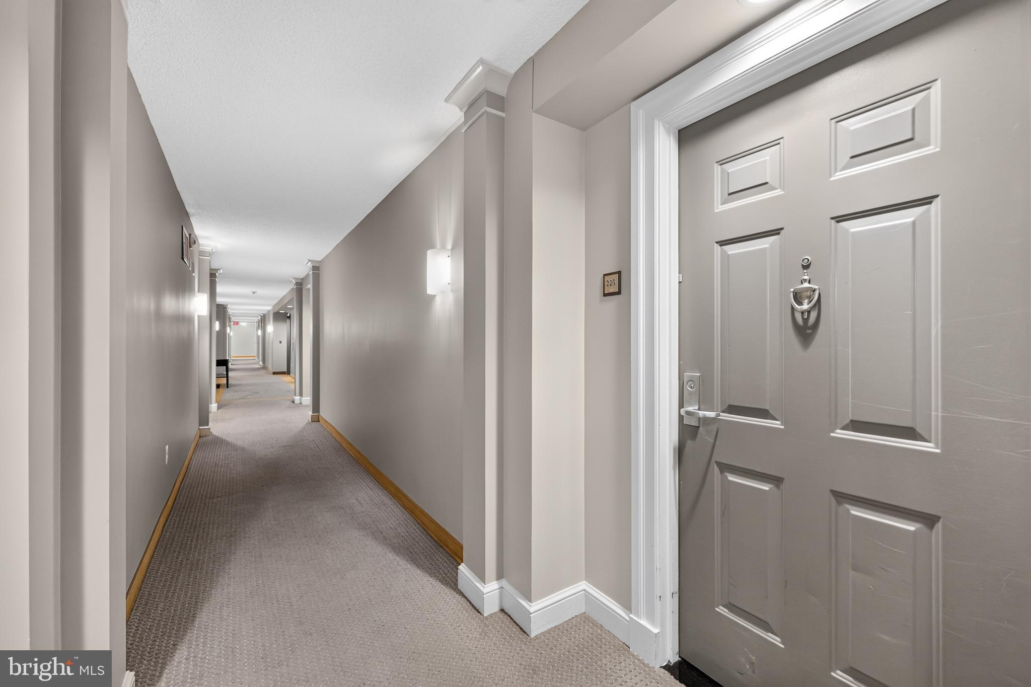 GALLERY AT WHITE FLINT - Residential