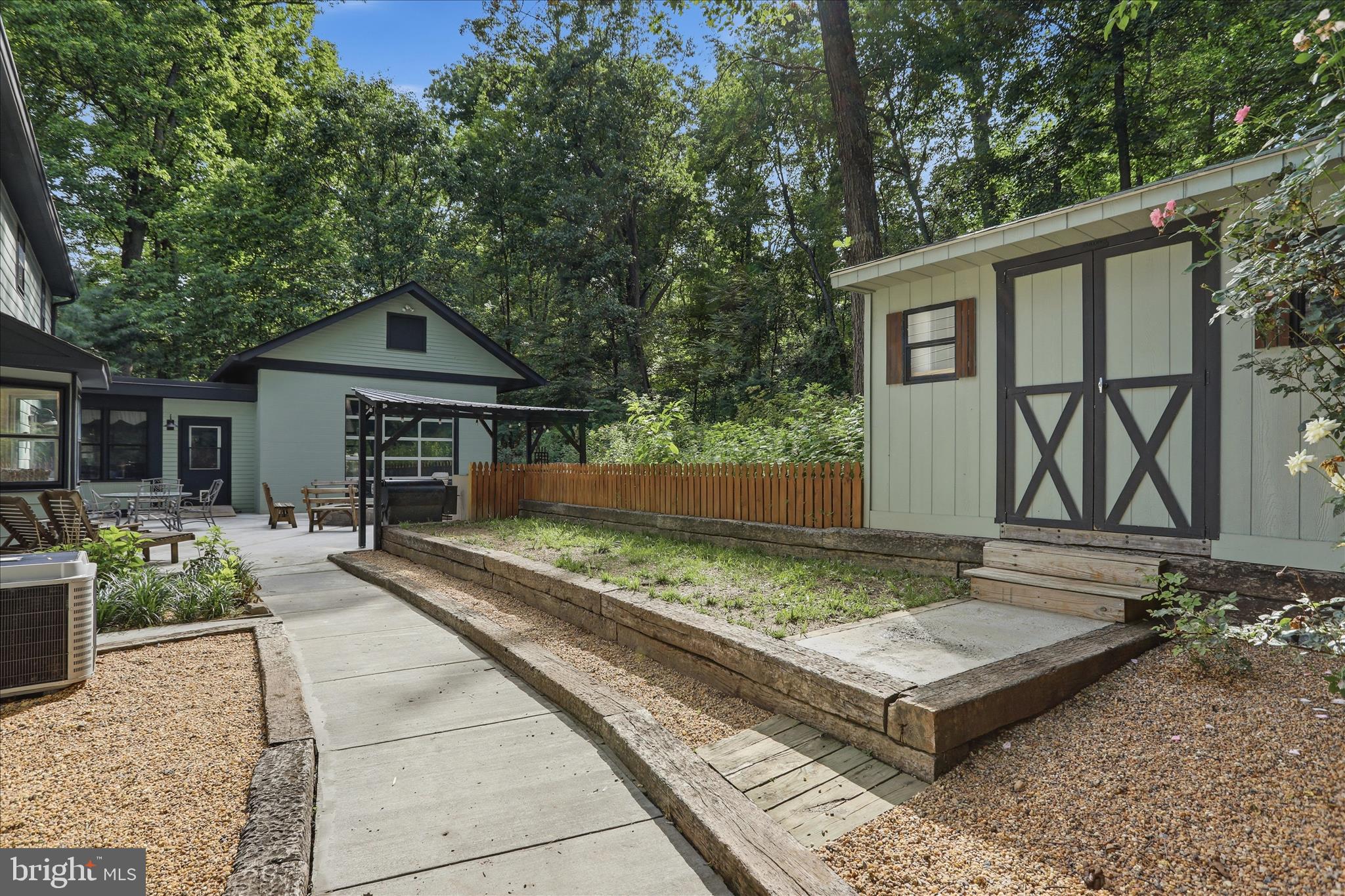STONEBROOK FARMS - Residential