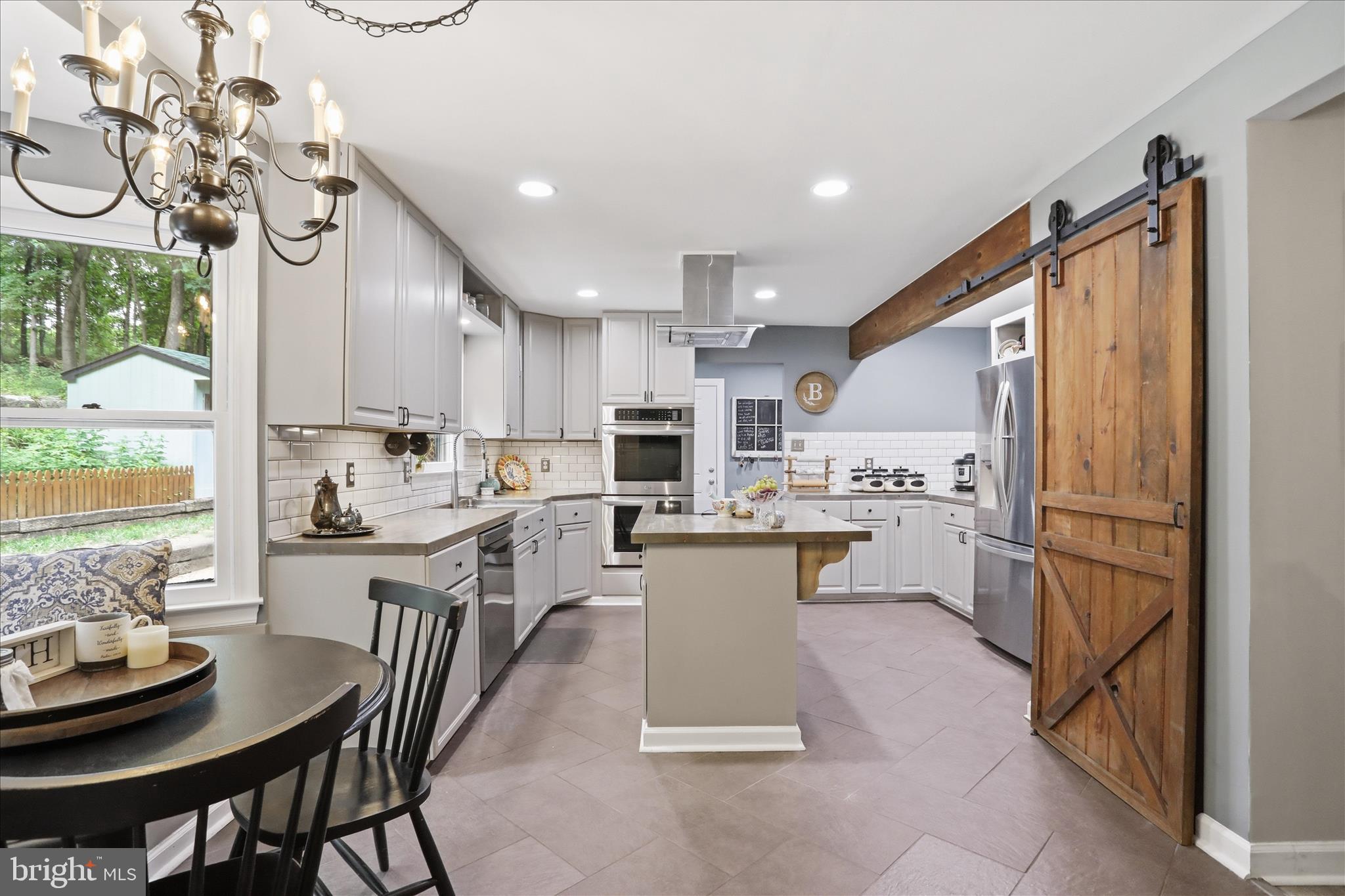 STONEBROOK FARMS - Residential