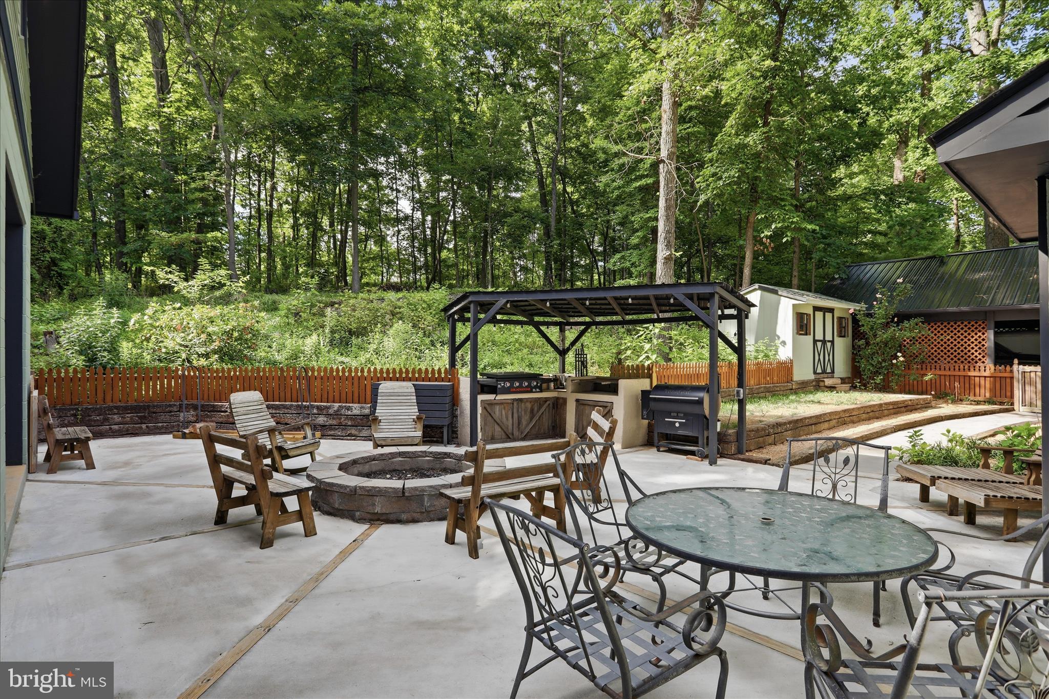 STONEBROOK FARMS - Residential