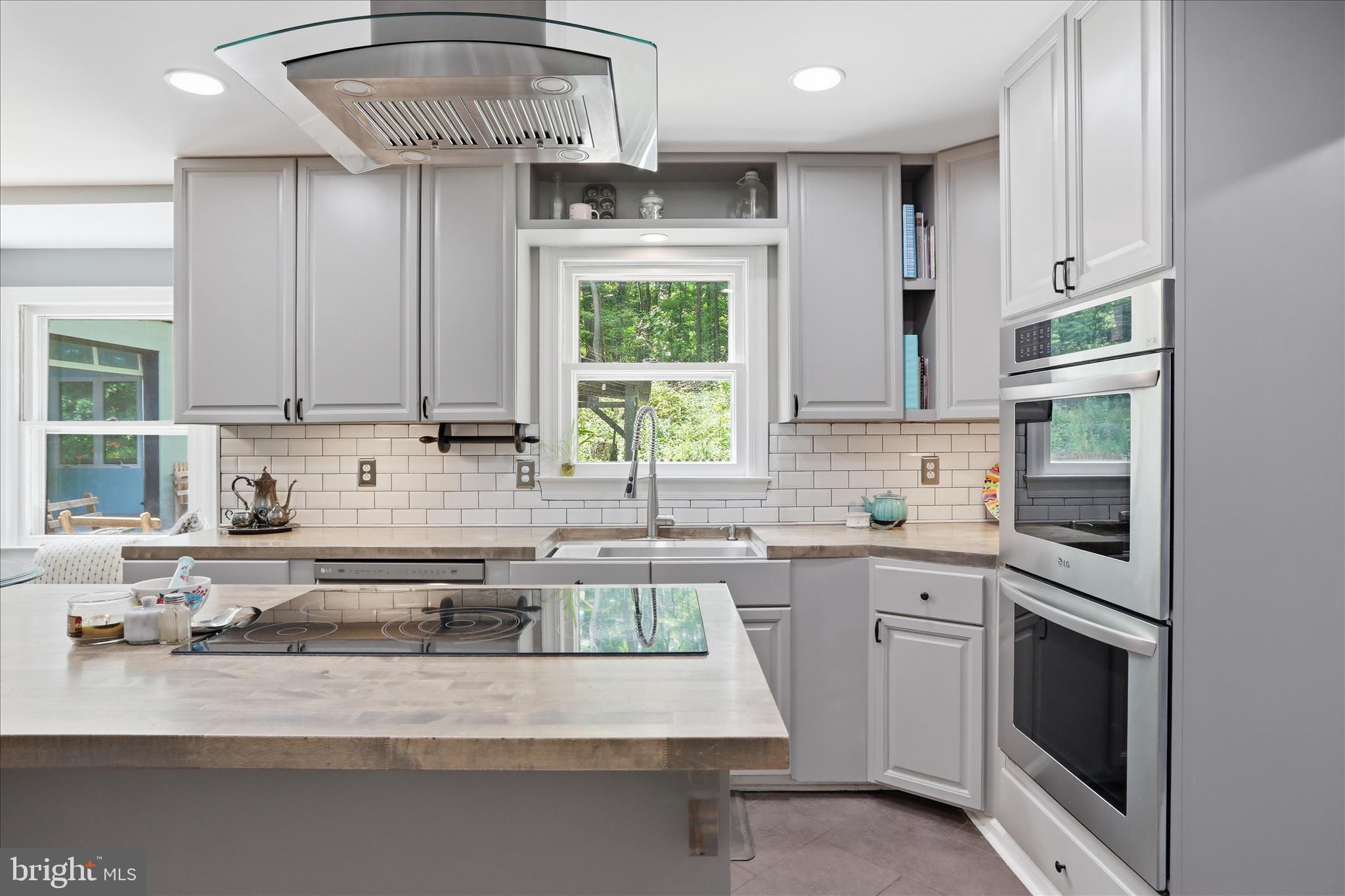 STONEBROOK FARMS - Residential