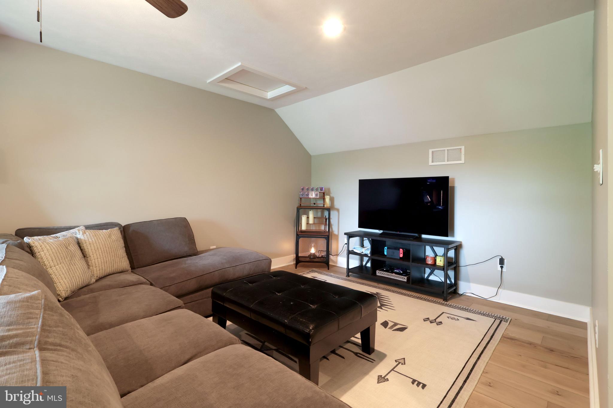 PARKVIEW HEIGHTS ESTATES - Residential