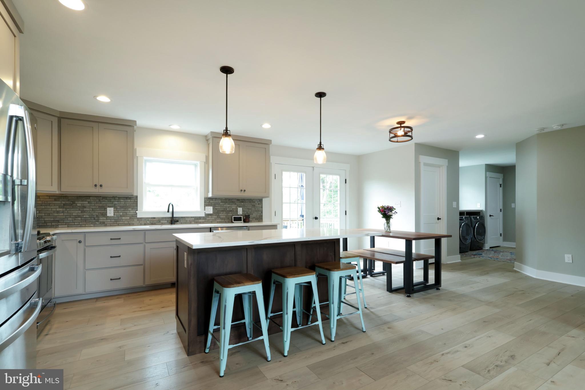 PARKVIEW HEIGHTS ESTATES - Residential