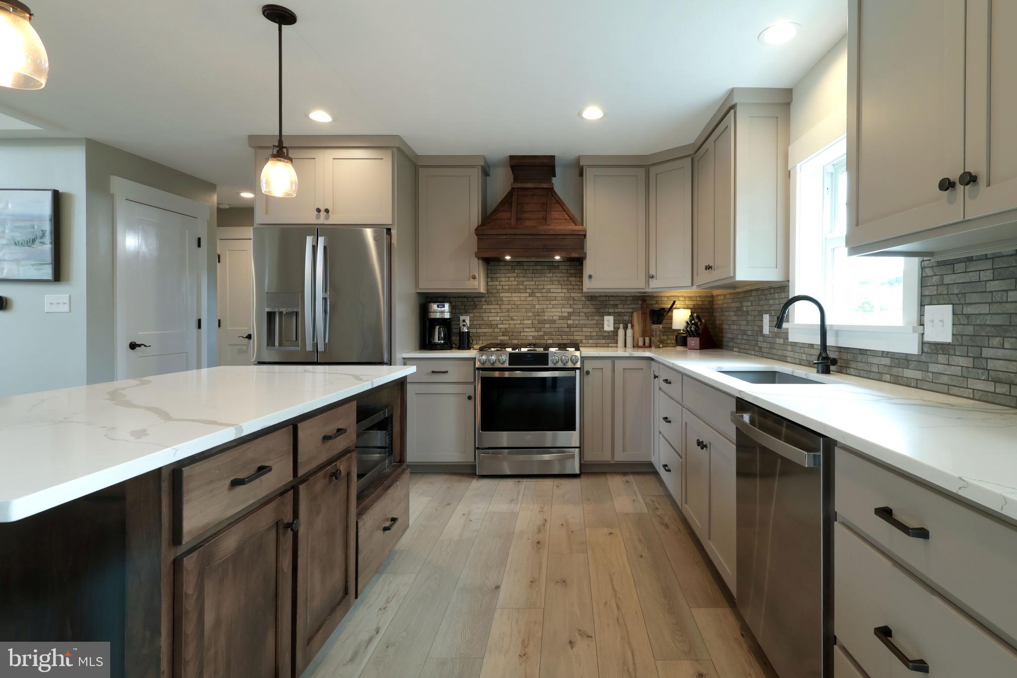 PARKVIEW HEIGHTS ESTATES - Residential