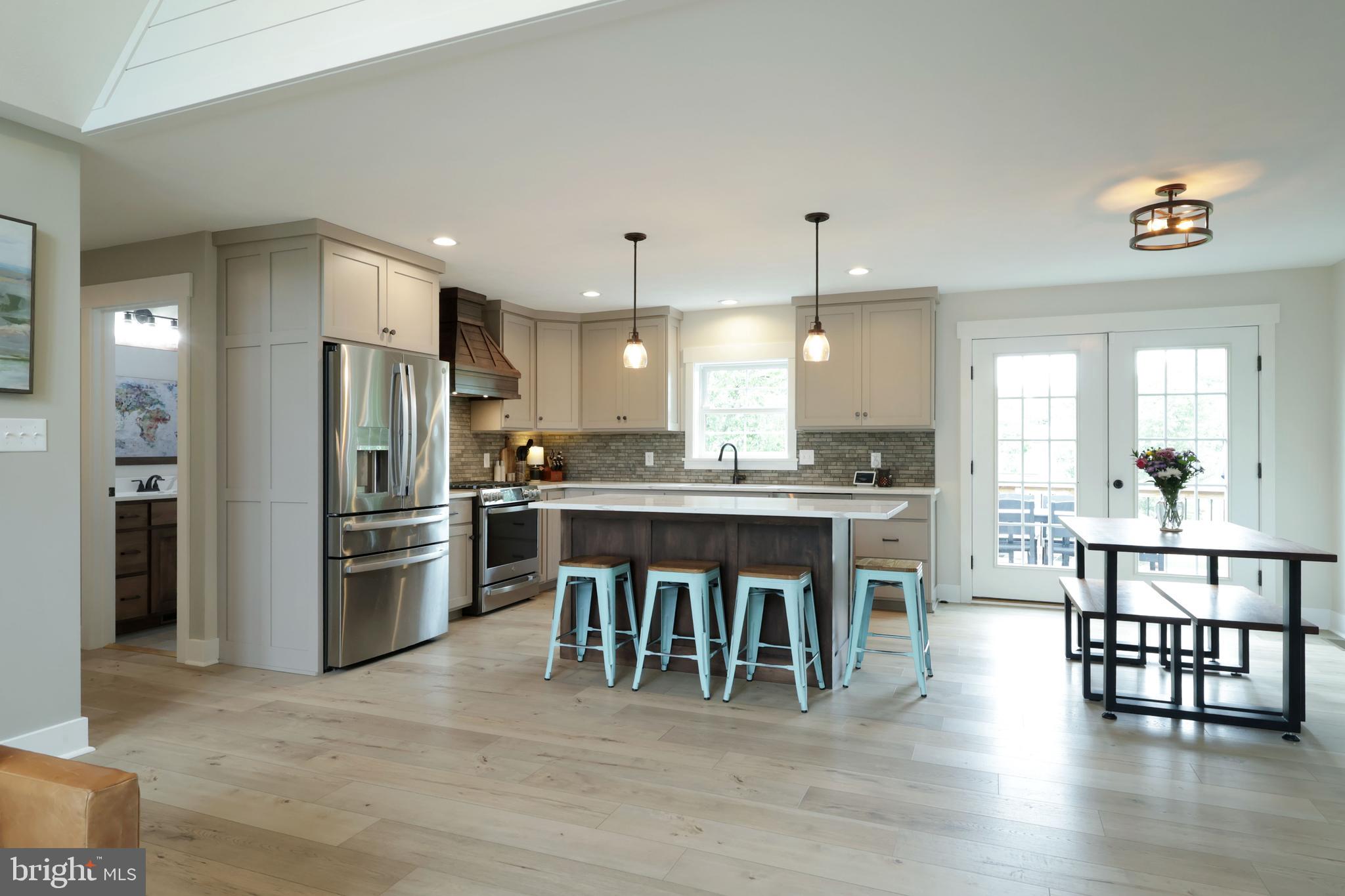 PARKVIEW HEIGHTS ESTATES - Residential