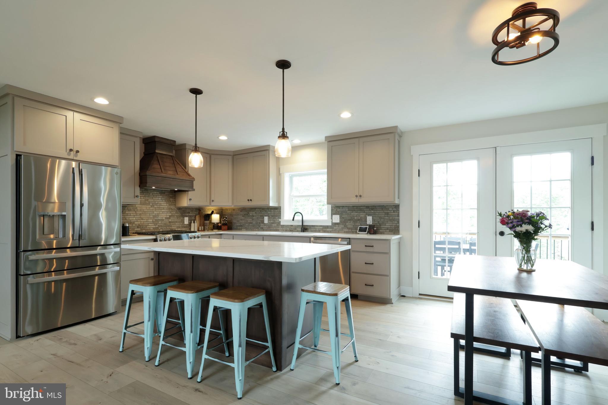 PARKVIEW HEIGHTS ESTATES - Residential