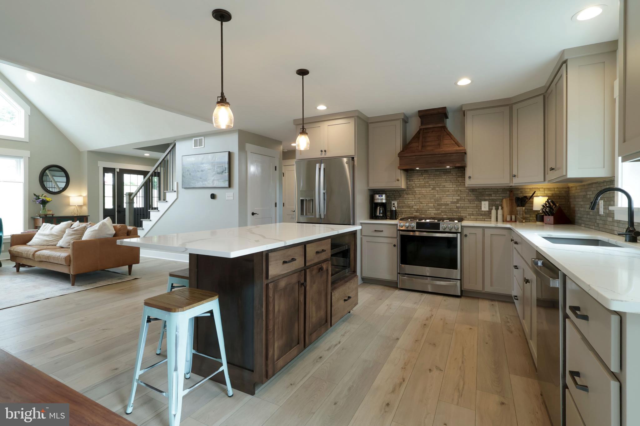 PARKVIEW HEIGHTS ESTATES - Residential