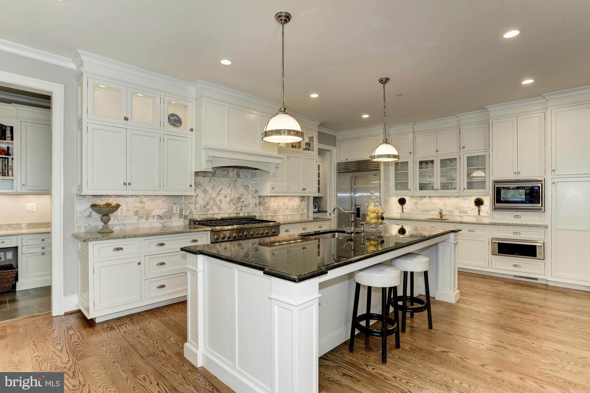 GLEN ECHO HEIGHTS - Residential