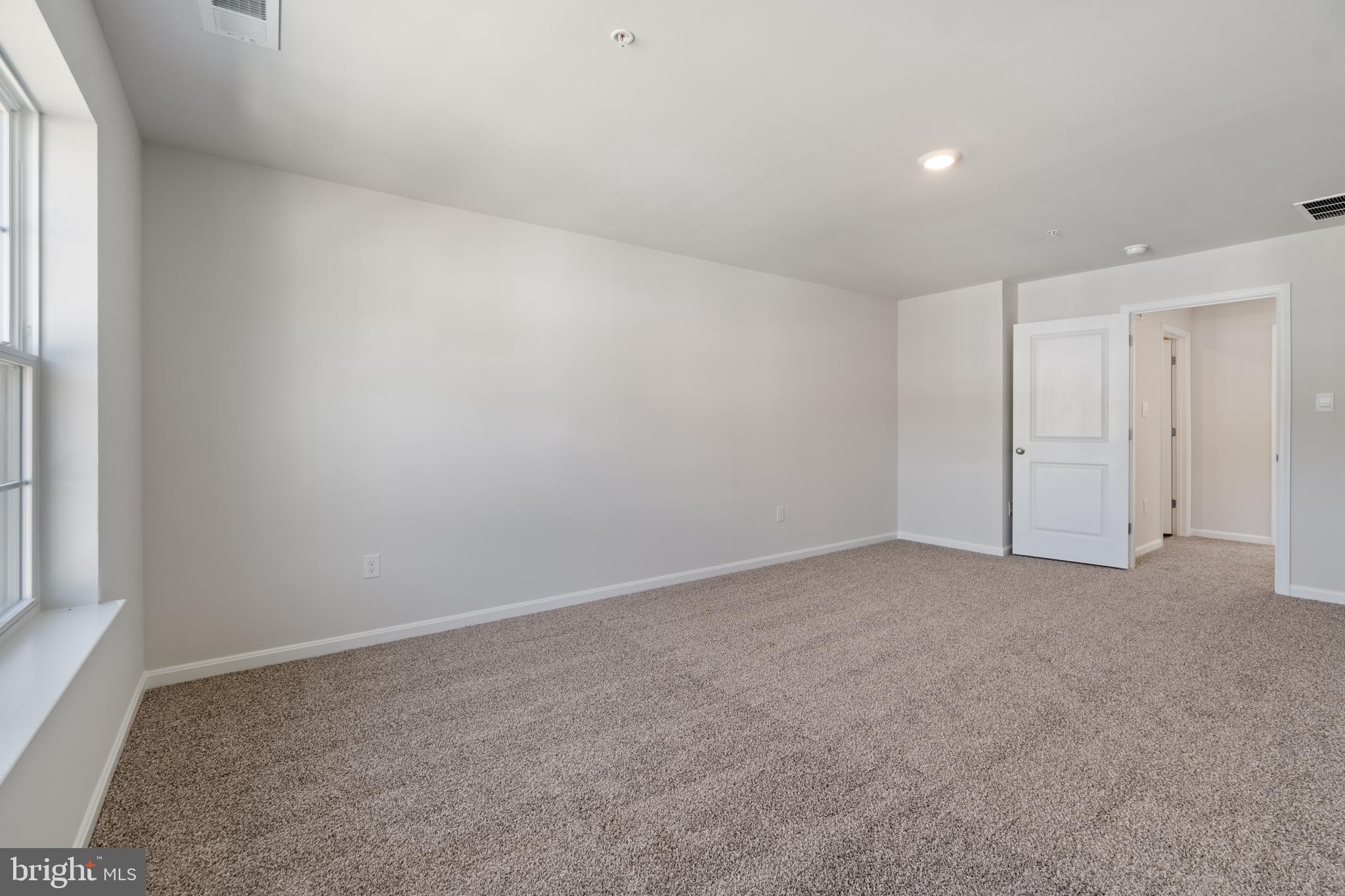 WATERMARK AT WESTPHALIA TOWN CENTER - Residential