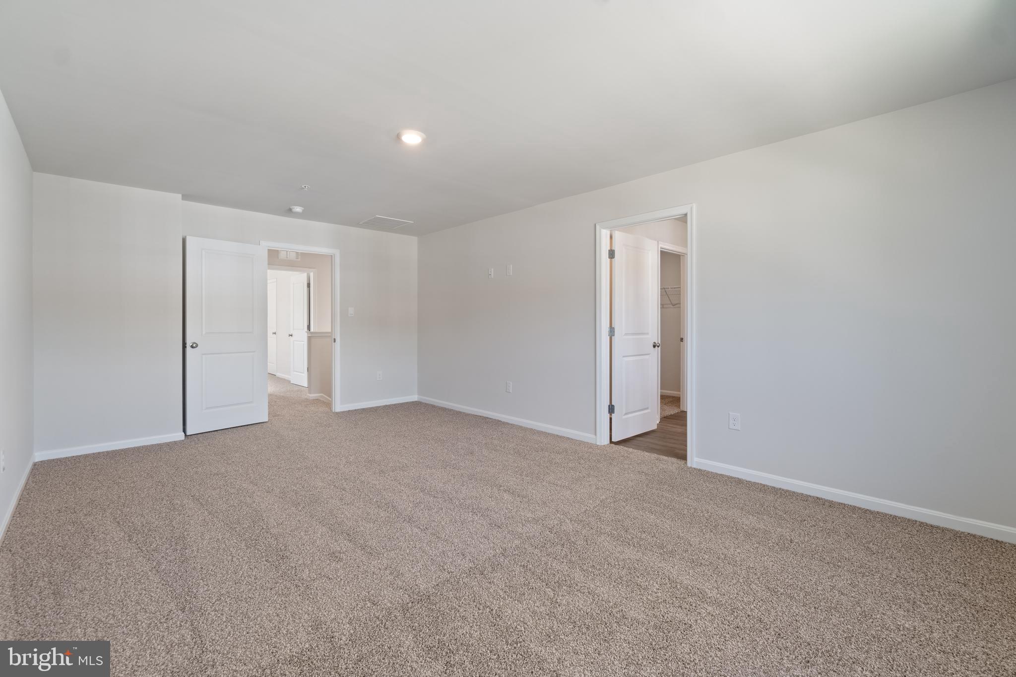 WATERMARK AT WESTPHALIA TOWN CENTER - Residential