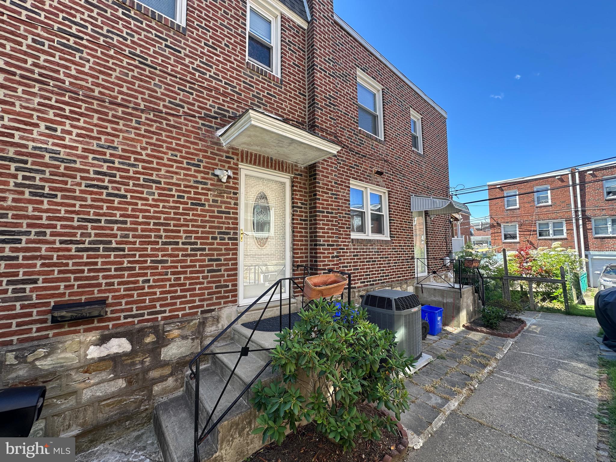 BELLS CORNER - Residential