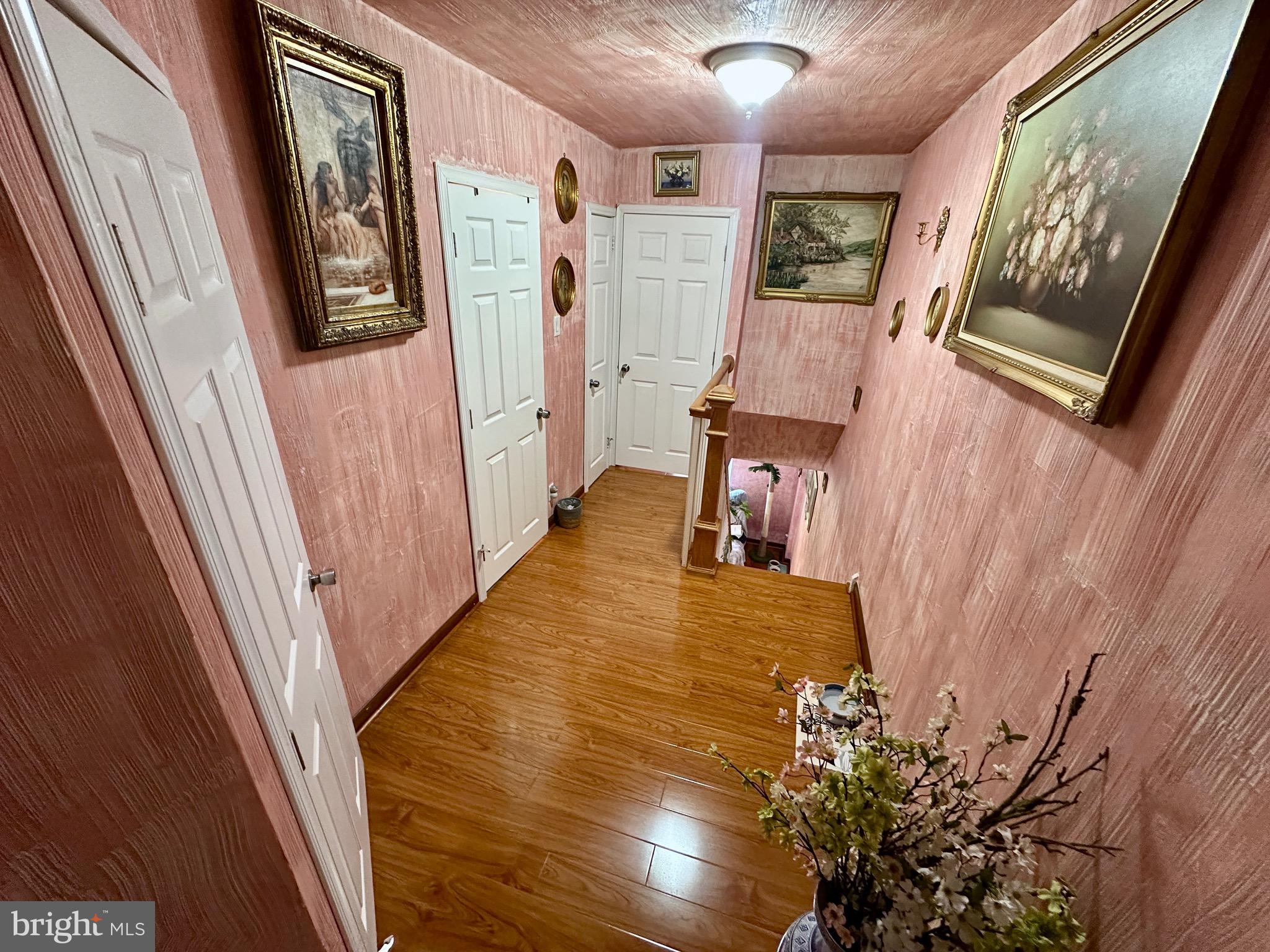 BELLS CORNER - Residential