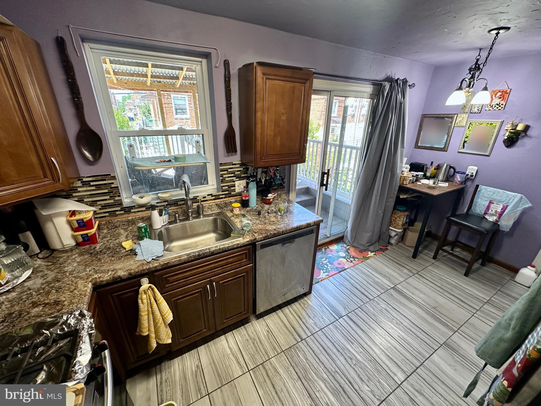 BELLS CORNER - Residential
