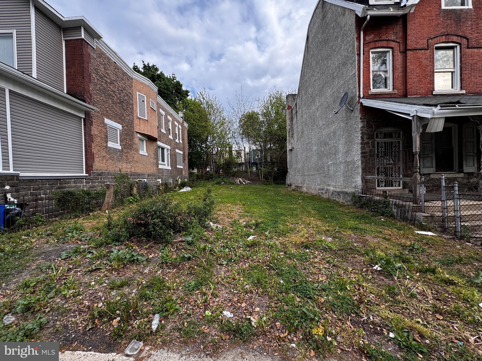 5709 Ashland is a massive lot, with the opportunity to build a spacious residence. The zoning is listed as RSA3 and the width of  the lot is close to 36ft with a depth of 100 feet. Located in Southwest Philadelphia, it is close to Cobbs Creek Park, the regional rail and a shopping center.
