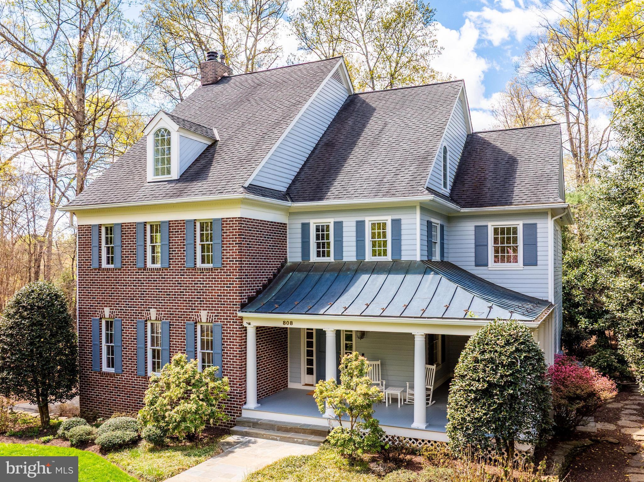 CREWS WOODS - Residential