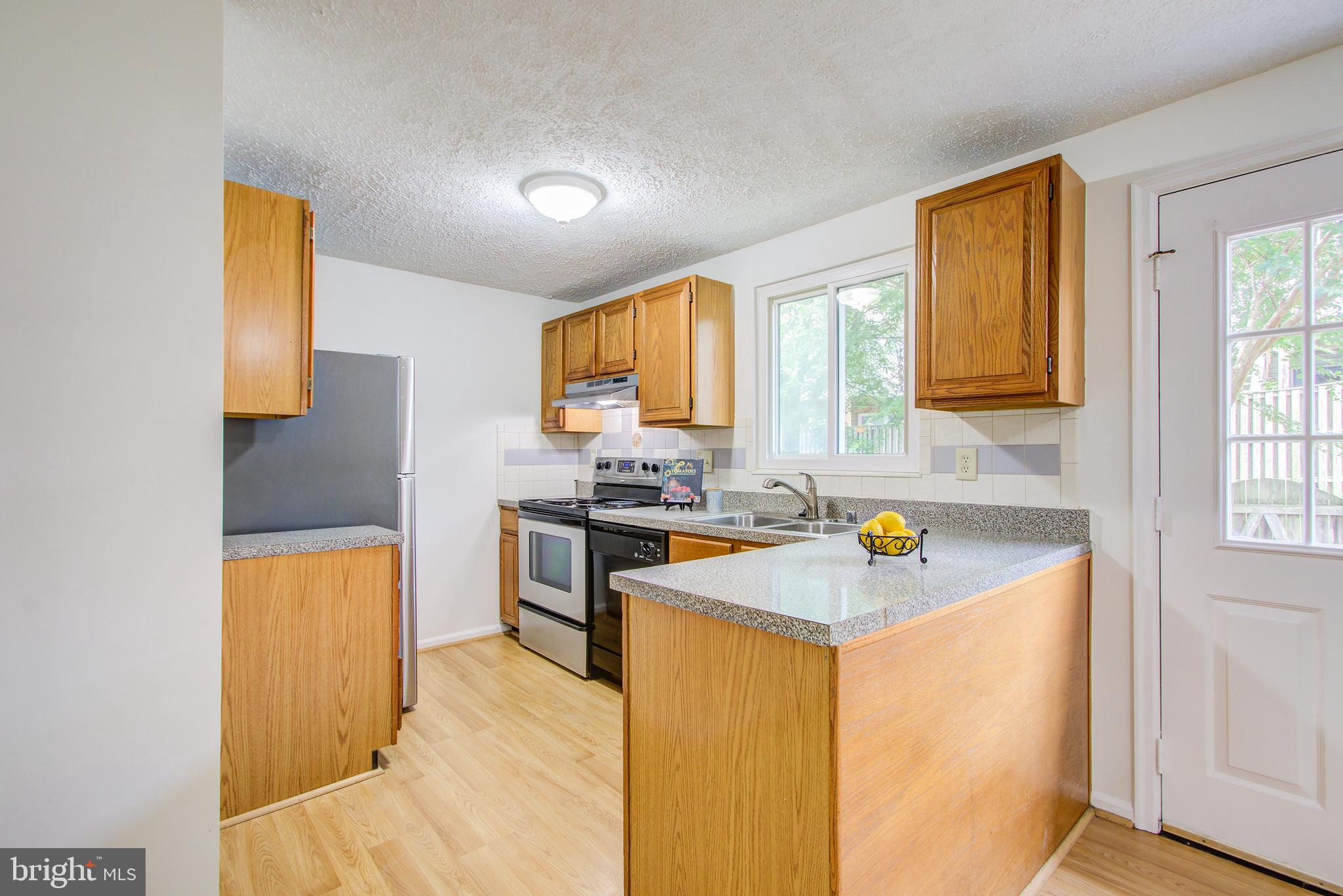 GUNNERS LAKE VILLAGE - Residential