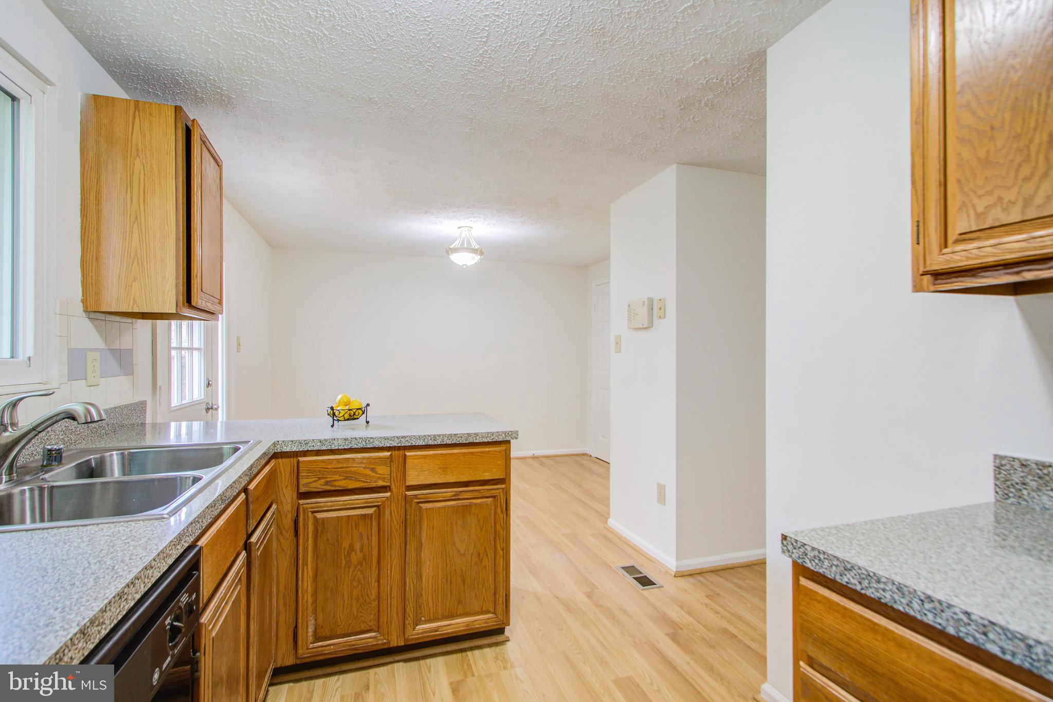 GUNNERS LAKE VILLAGE - Residential
