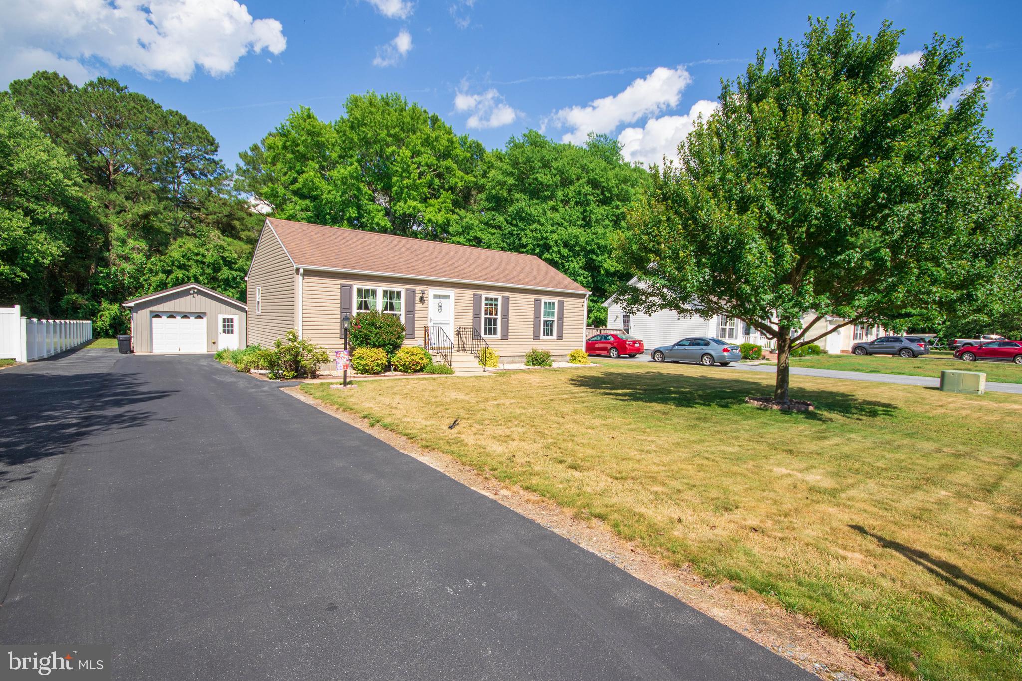 SOMERSET LANDING - Residential