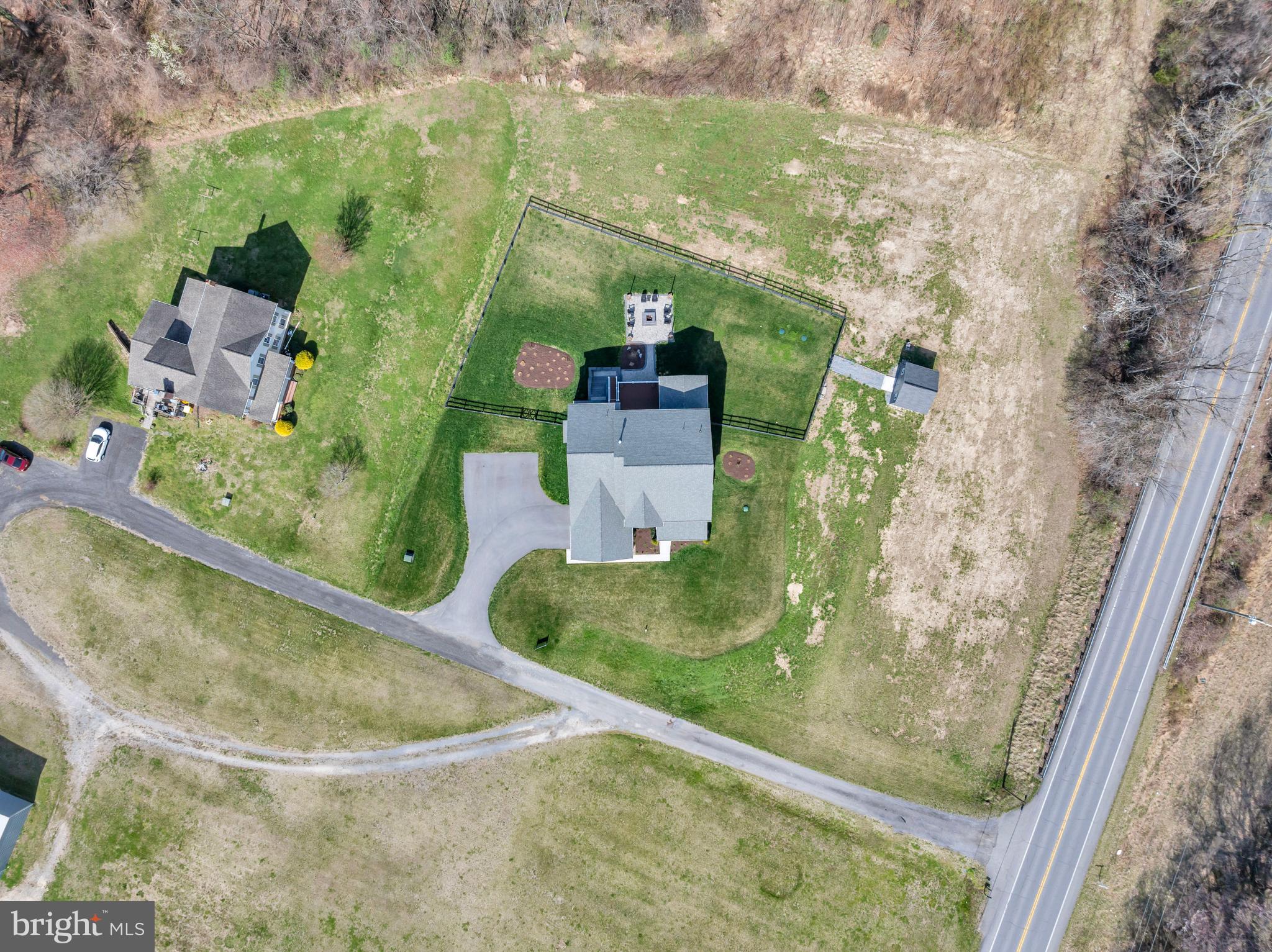 WALNUT HILL FARM - Residential