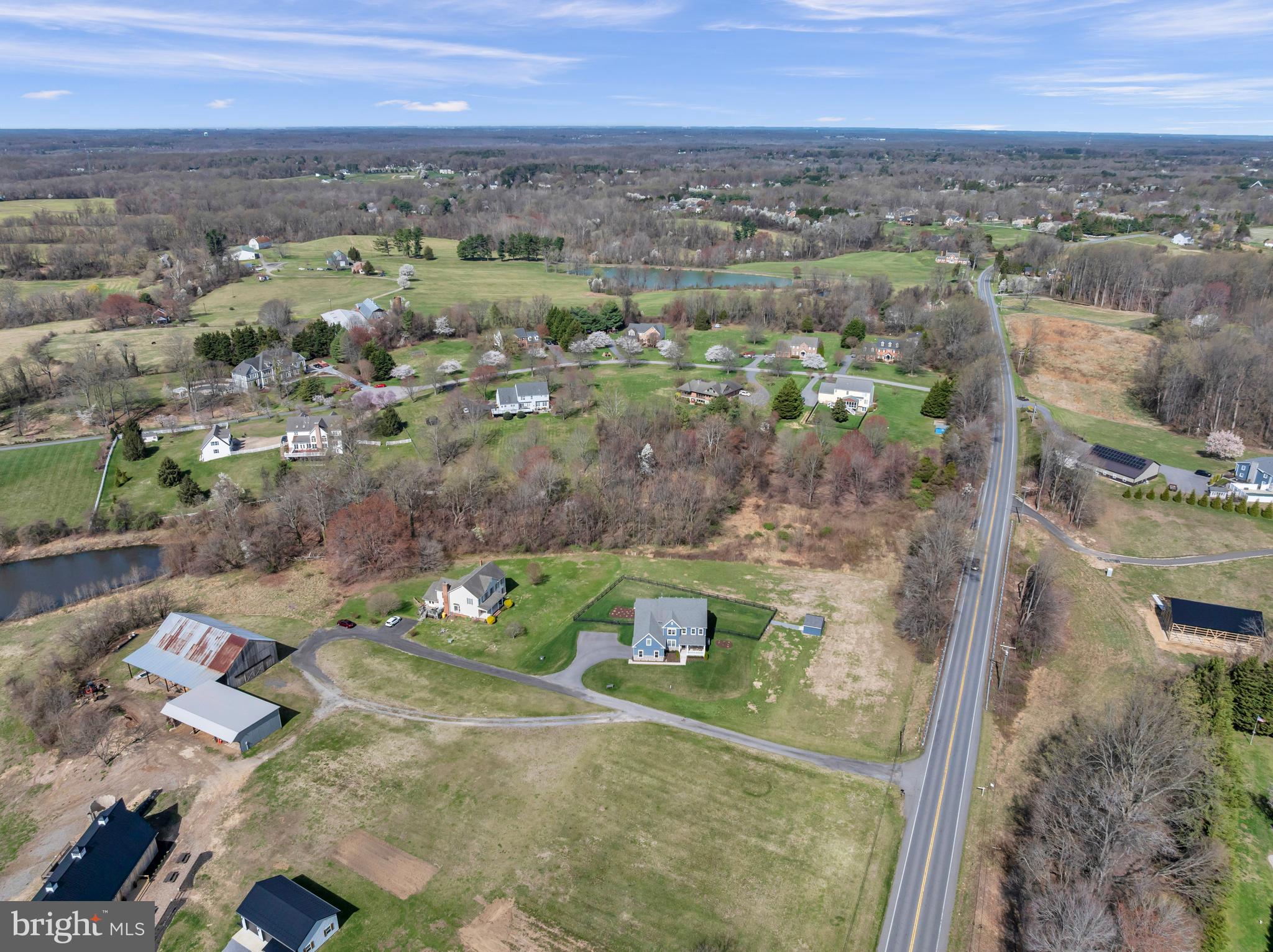 WALNUT HILL FARM - Residential