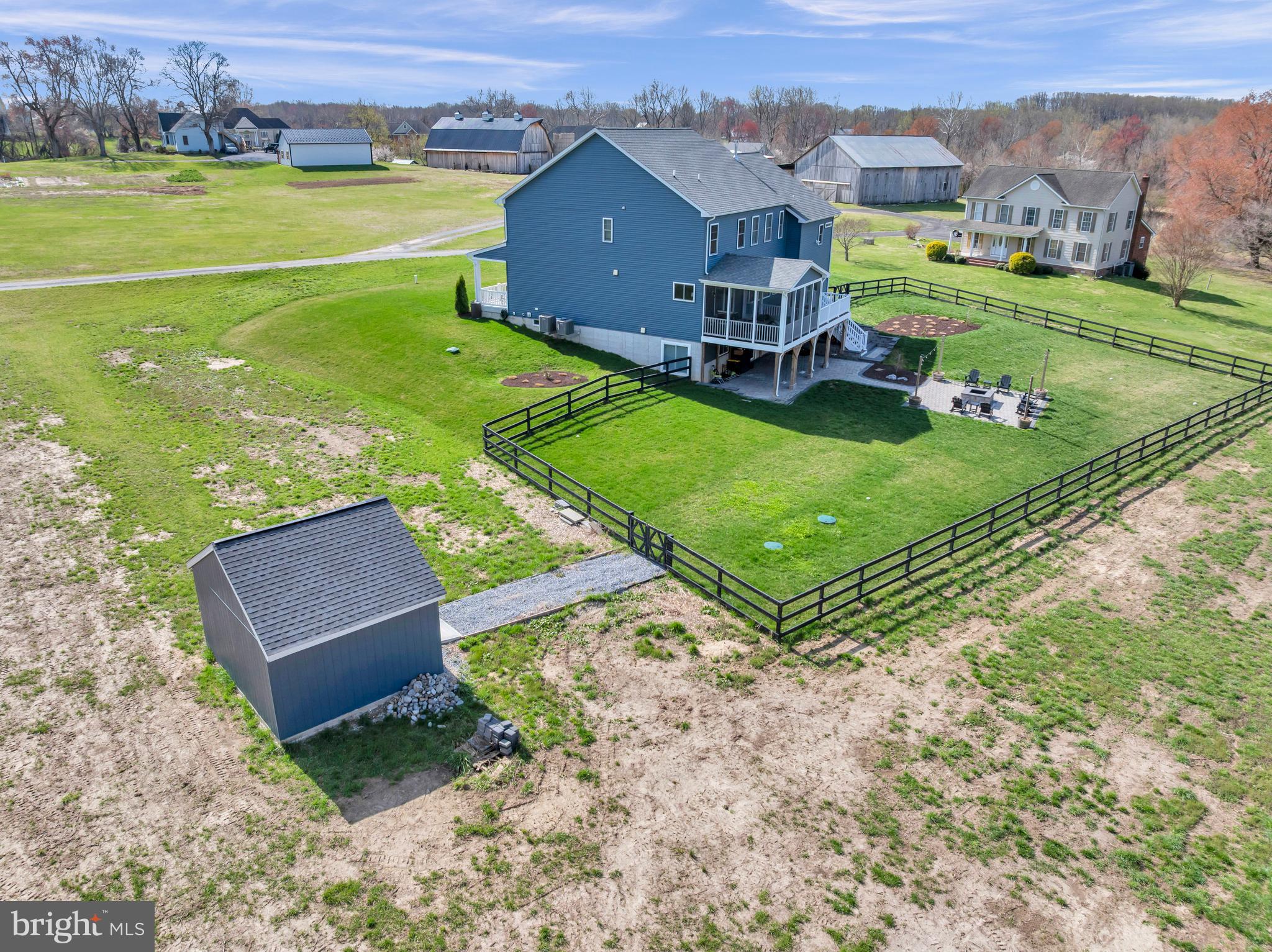 WALNUT HILL FARM - Residential