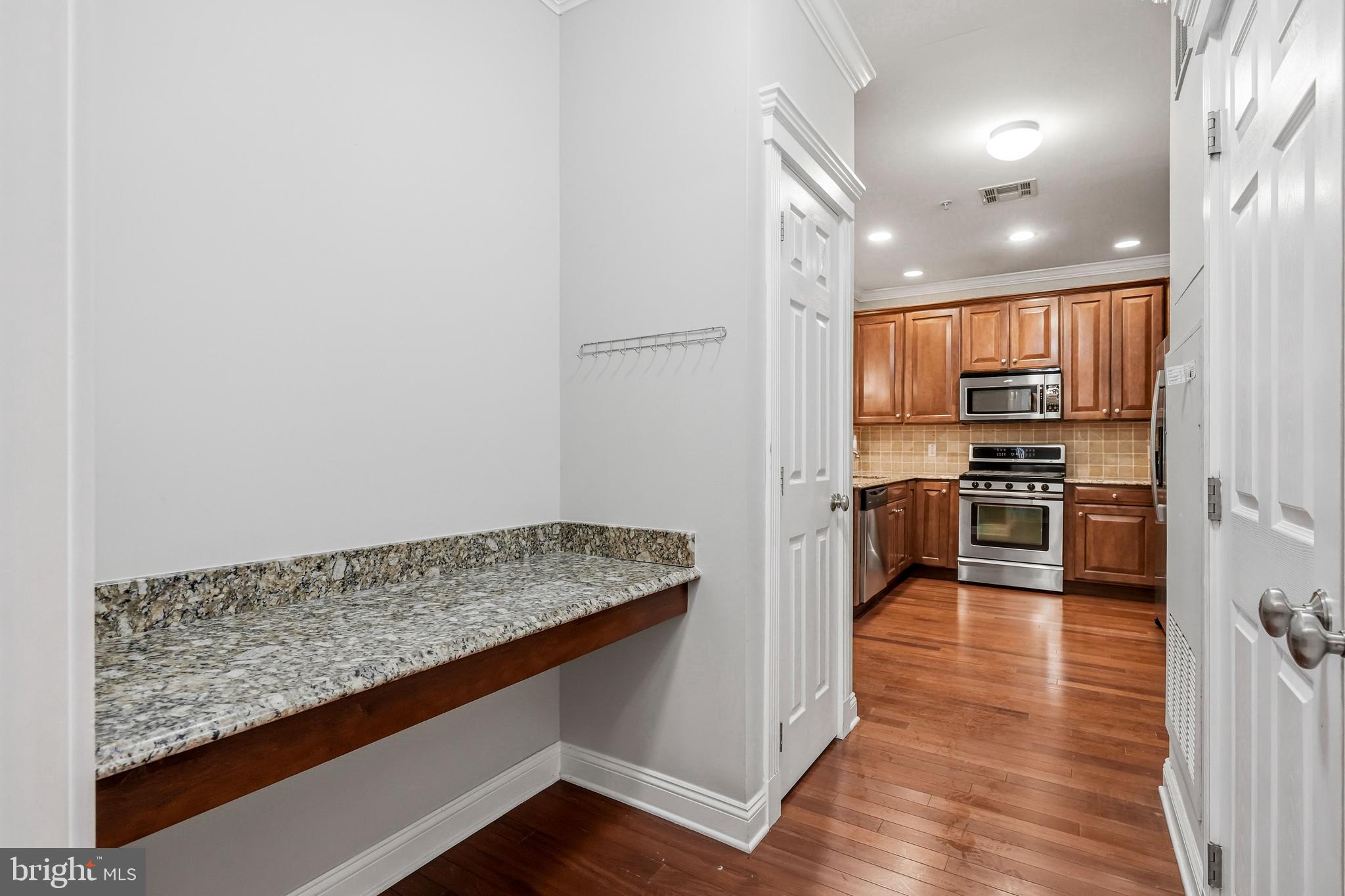 THE GRANDE AT RIVERVIEW - Residential