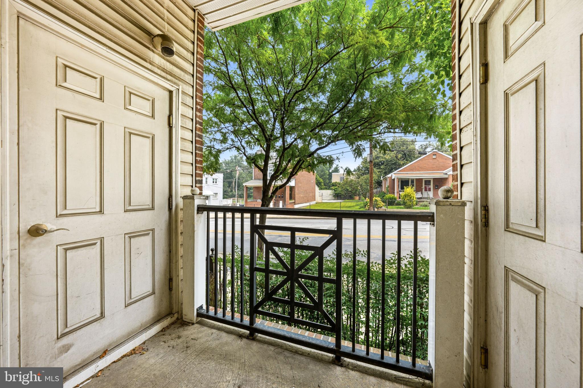 THE GRANDE AT RIVERVIEW - Residential