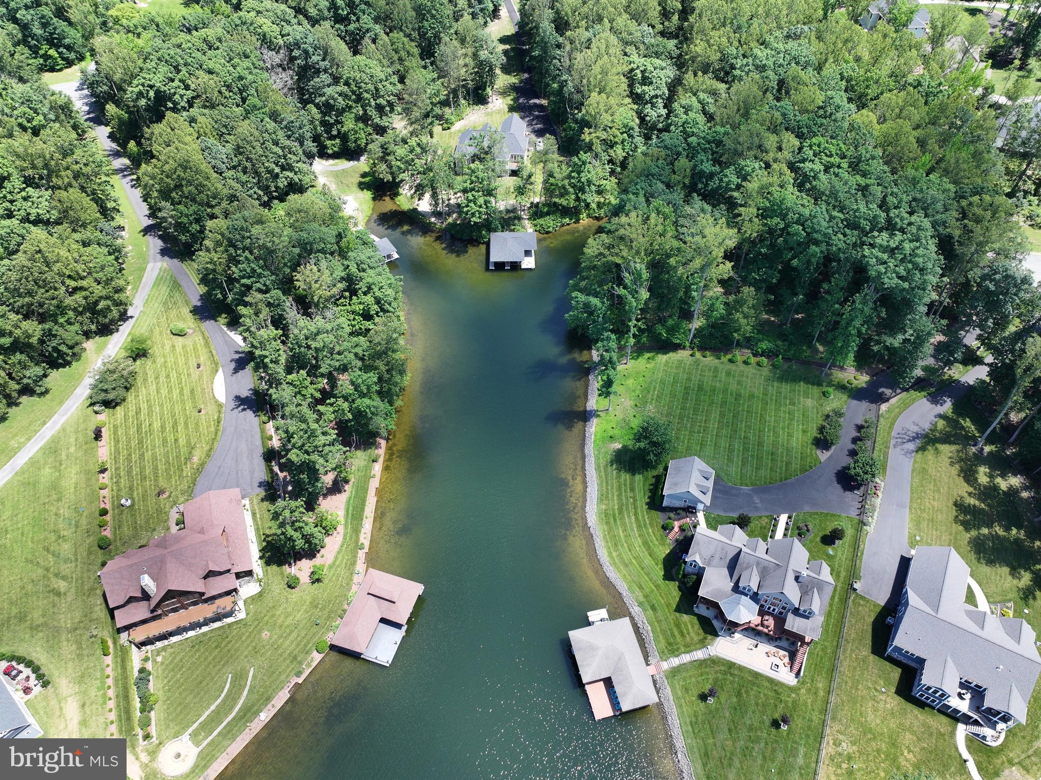 MILL RUN - Land