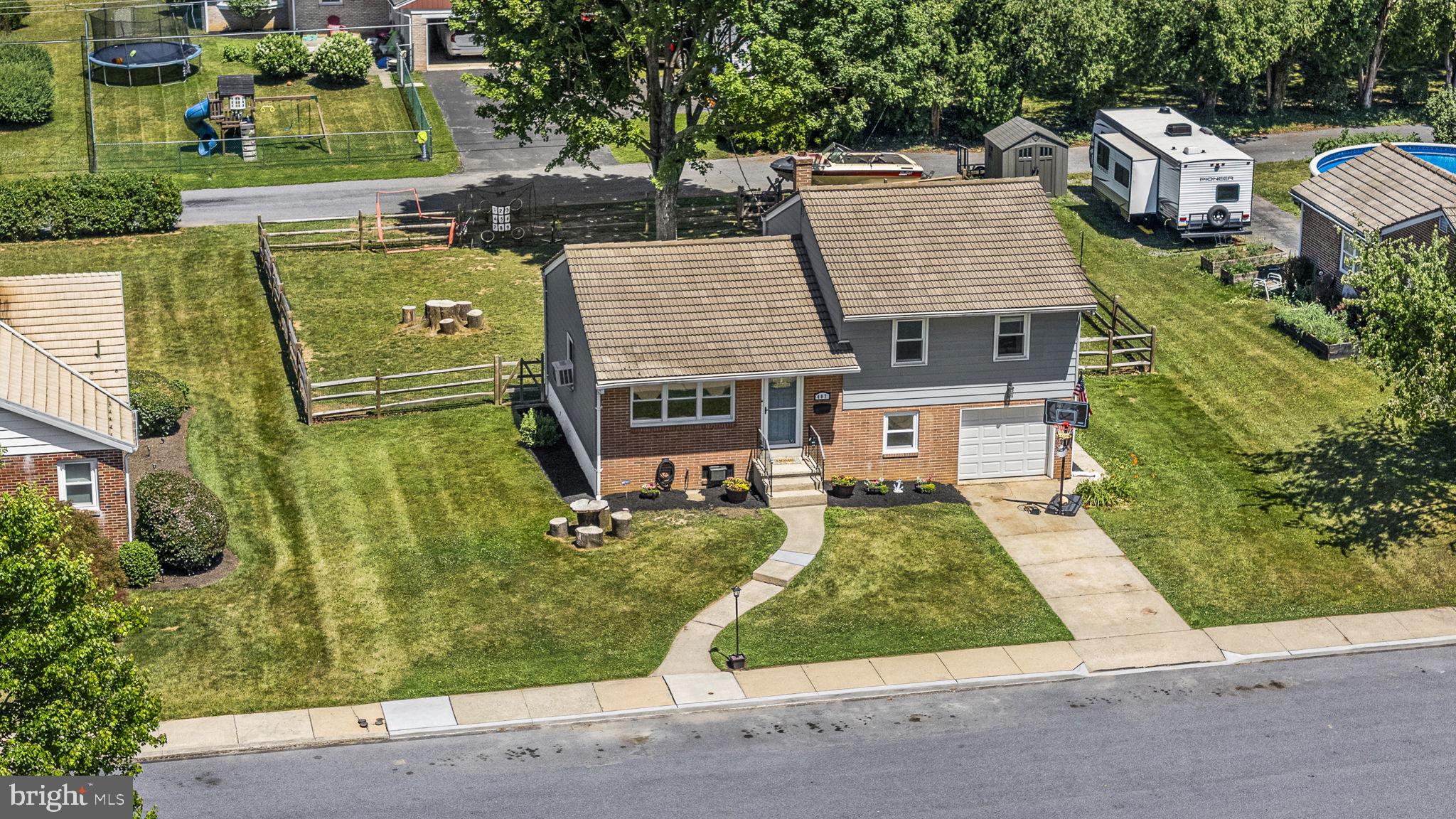 FLEETWOOD - Residential