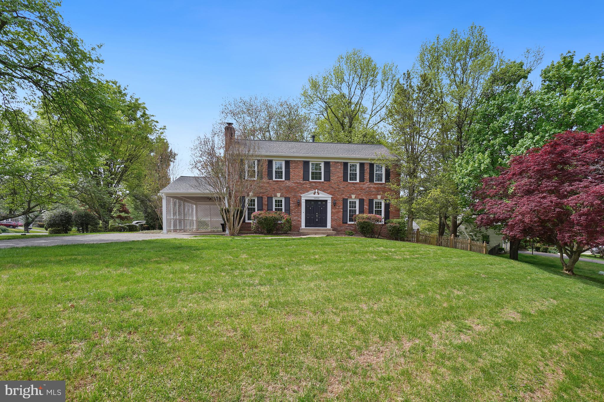 NORBECK ESTATES - Residential