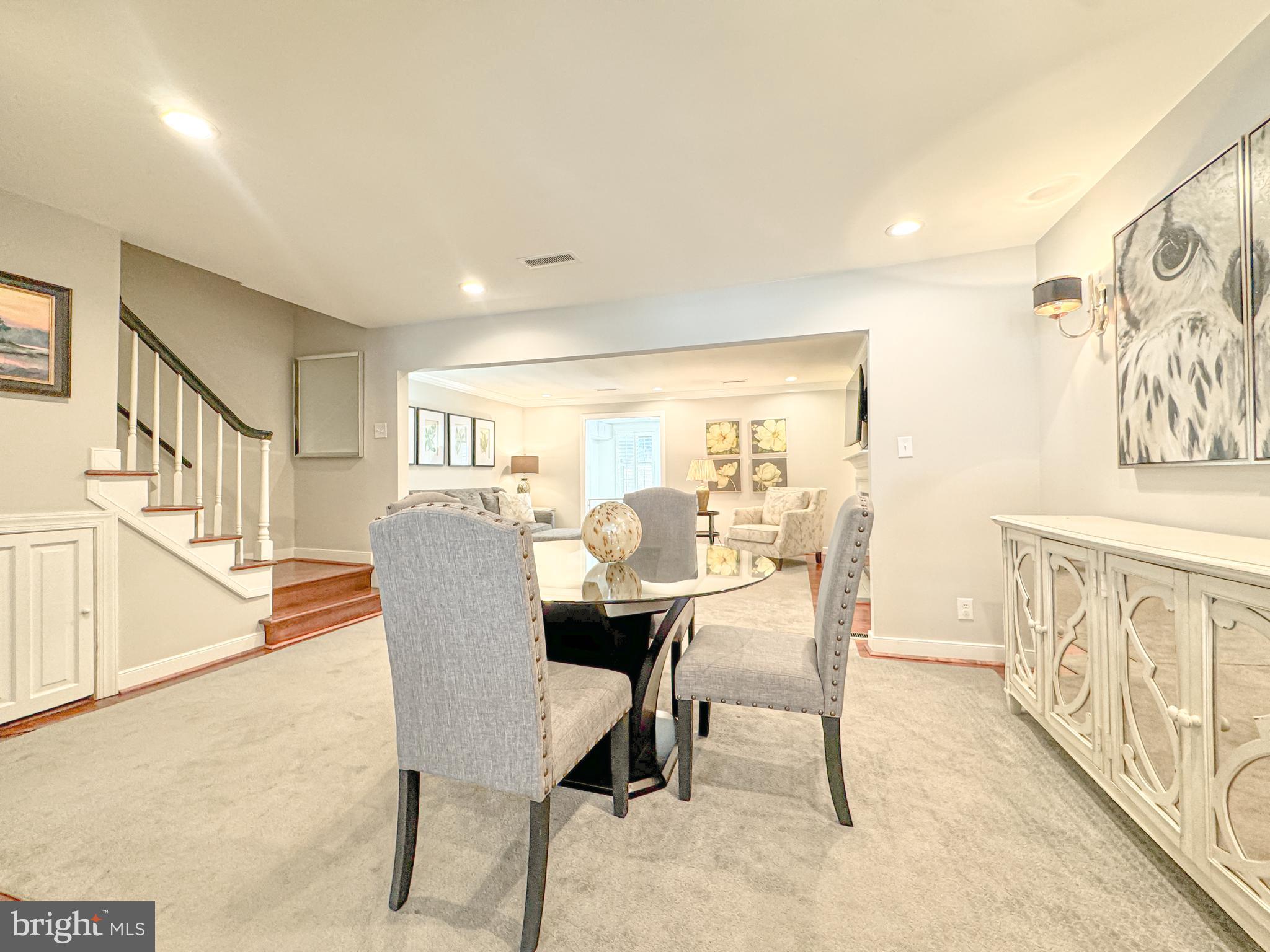 KENMORE TOWNHOME - Residential