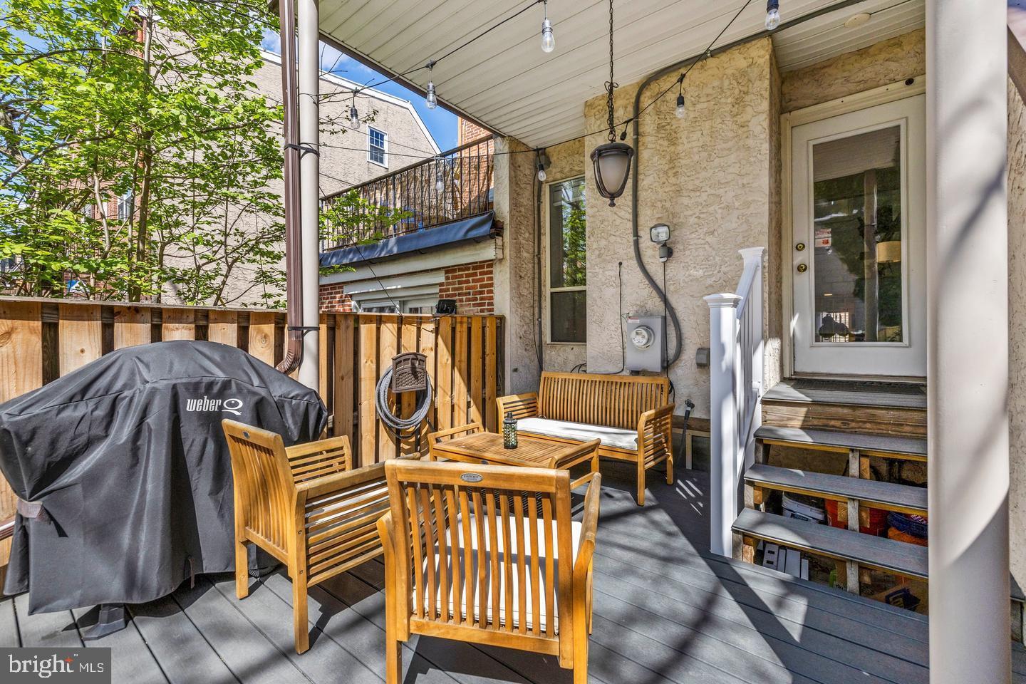 ALBEMARLE SQUARE - Residential