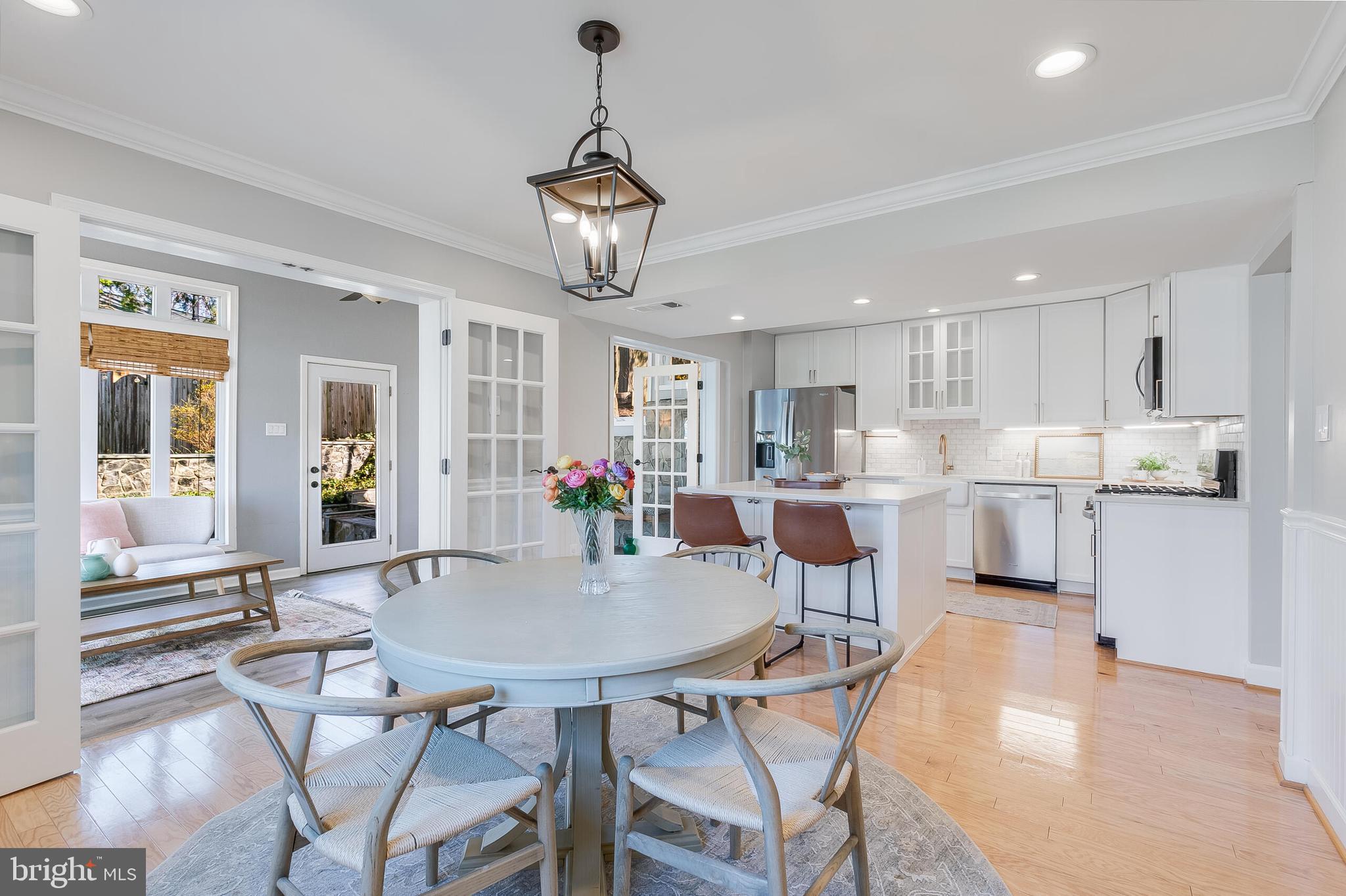 WEST SPRINGFIELD VILLAGE - Residential
