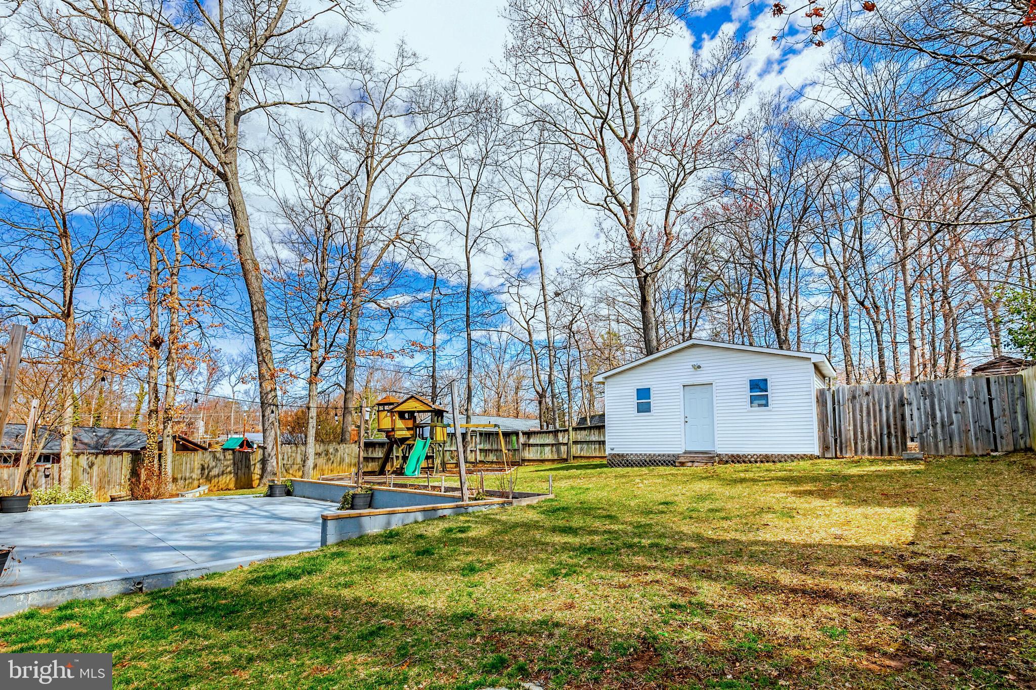WEST SPRINGFIELD VILLAGE - Residential